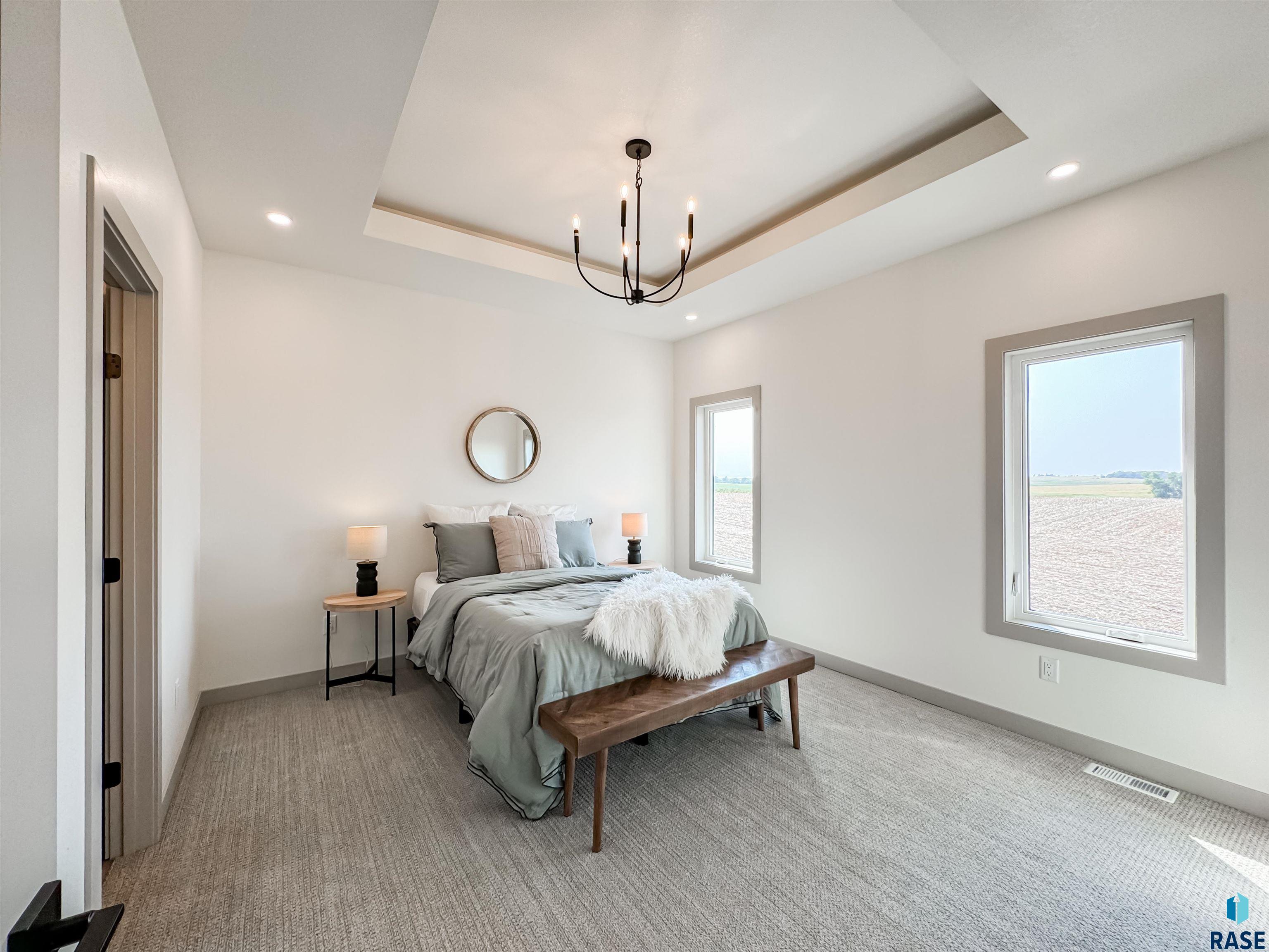 205 W Willow Trl