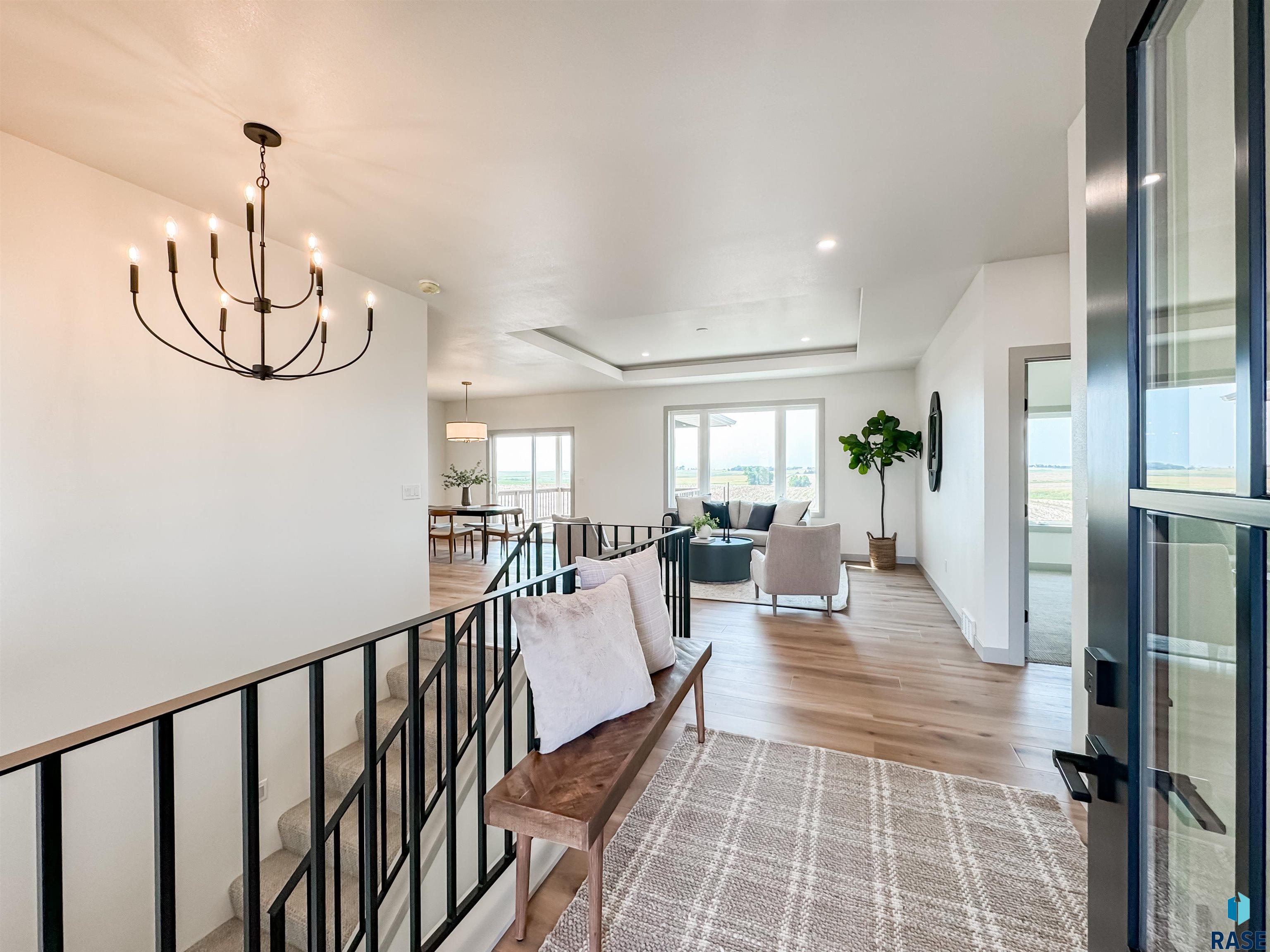 205 W Willow Trl