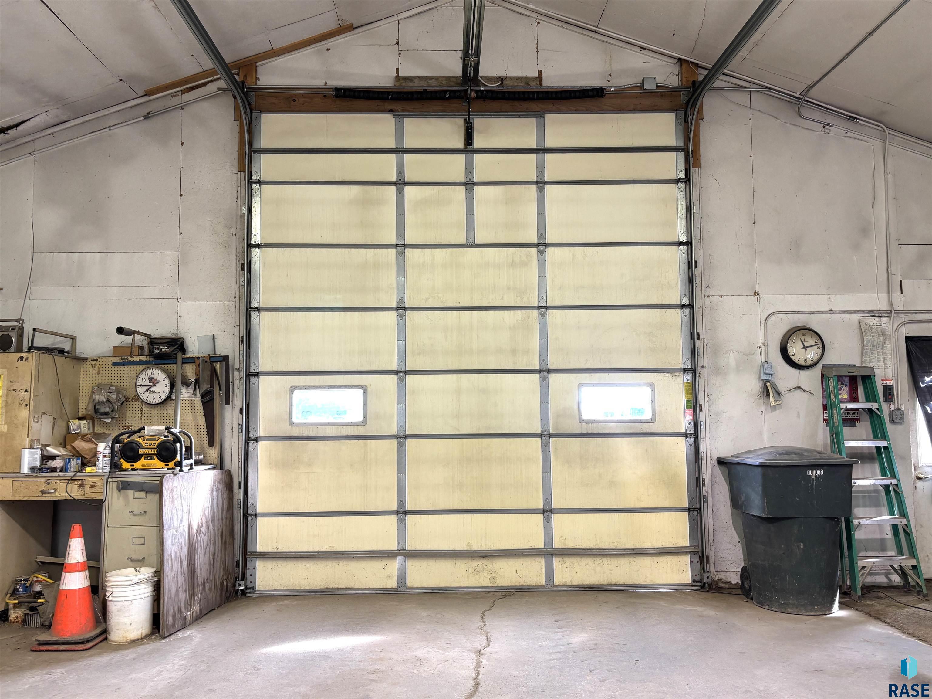 1603 N Broadway Ave Avenue