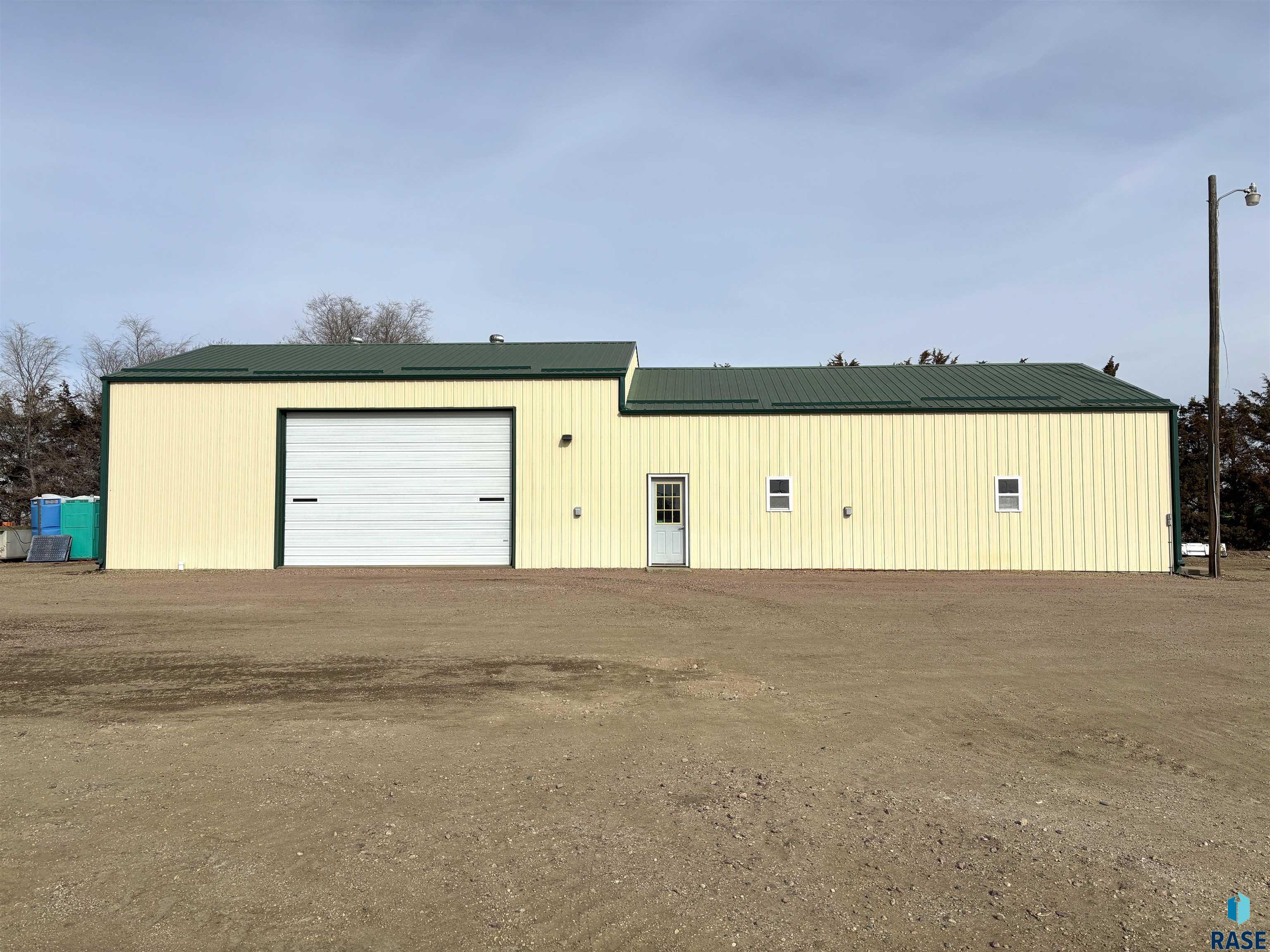 1603 N Broadway Ave Avenue