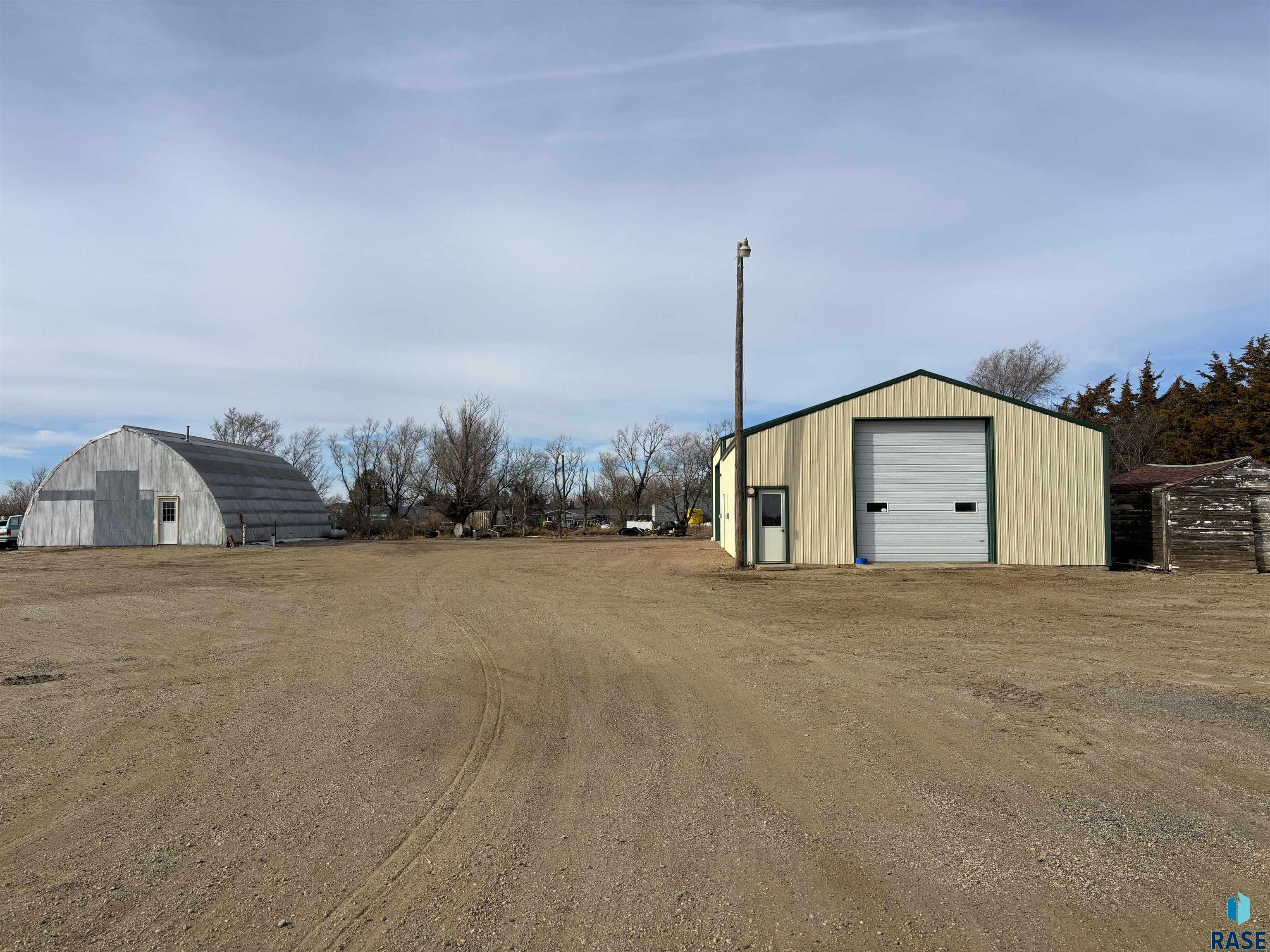 1603 N Broadway Ave Avenue