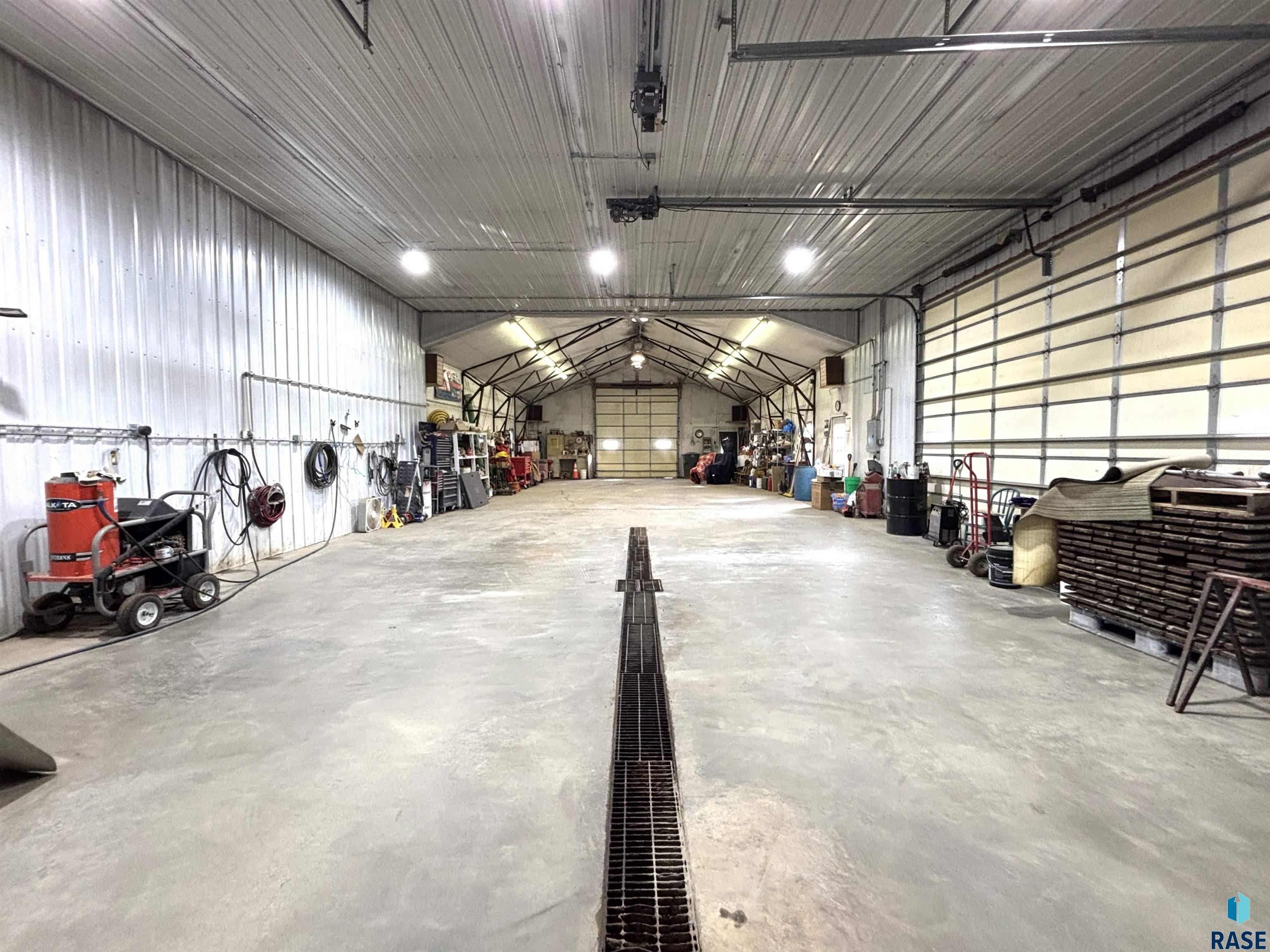 1603 N Broadway Ave Avenue