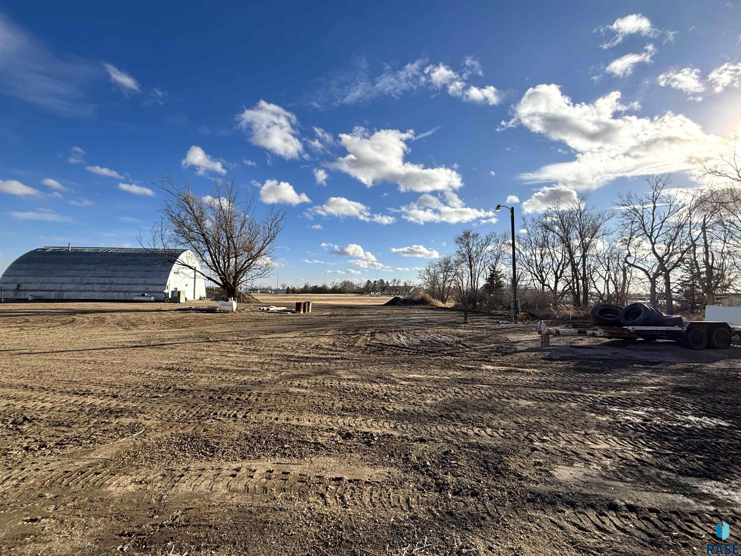 1603 N Broadway Ave Avenue