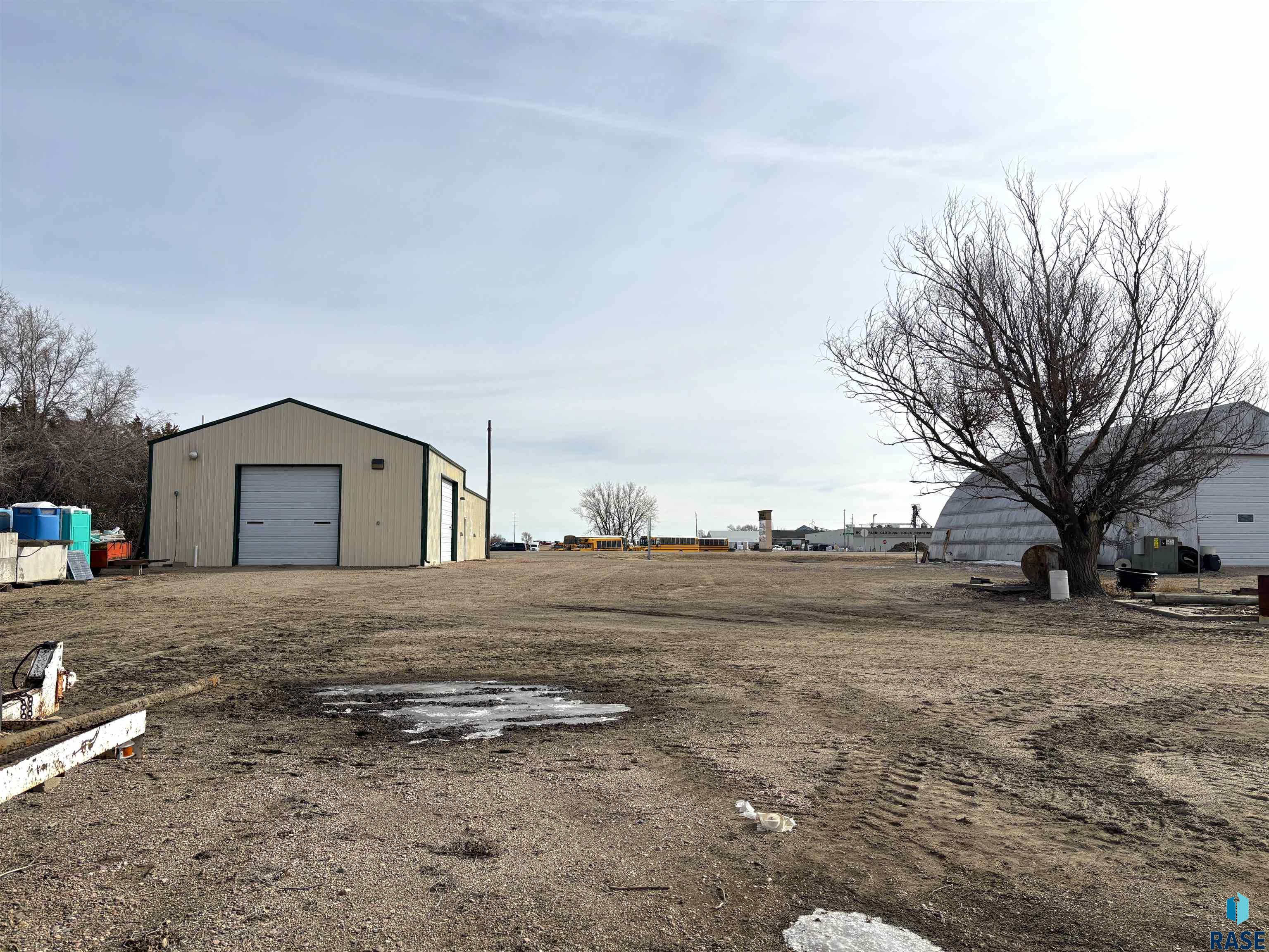 1603 N Broadway Ave Avenue