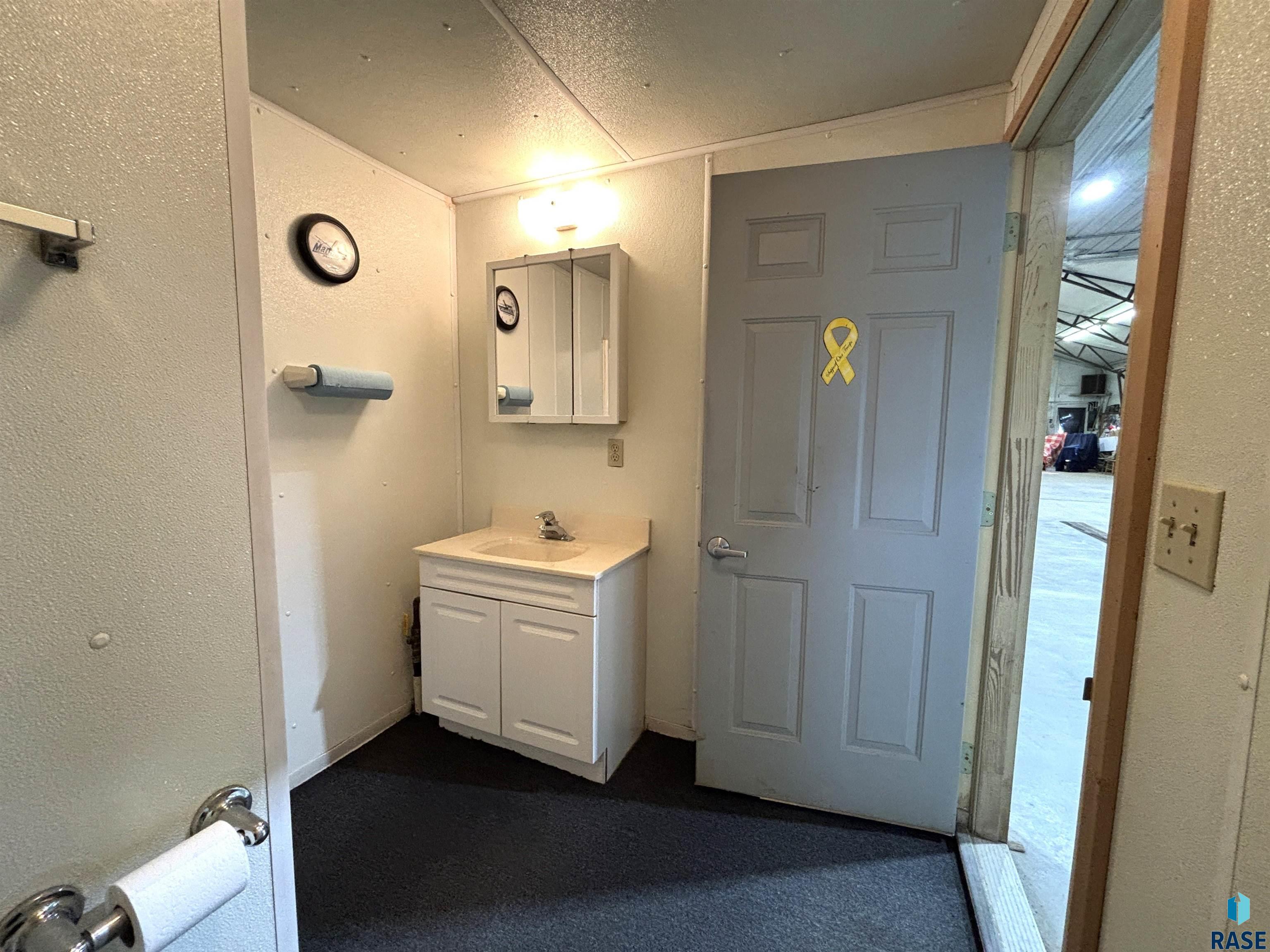 1603 N Broadway Ave Avenue