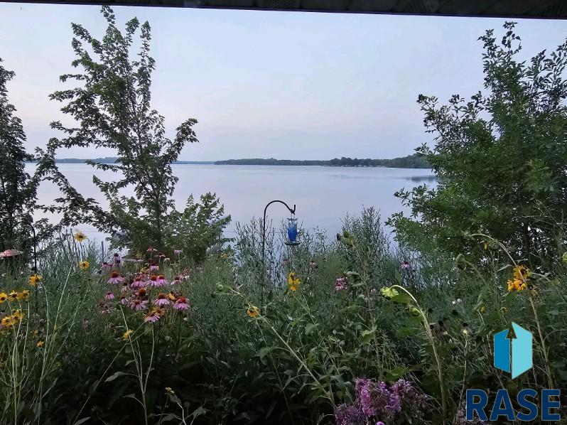 1043 Y Camp Rd