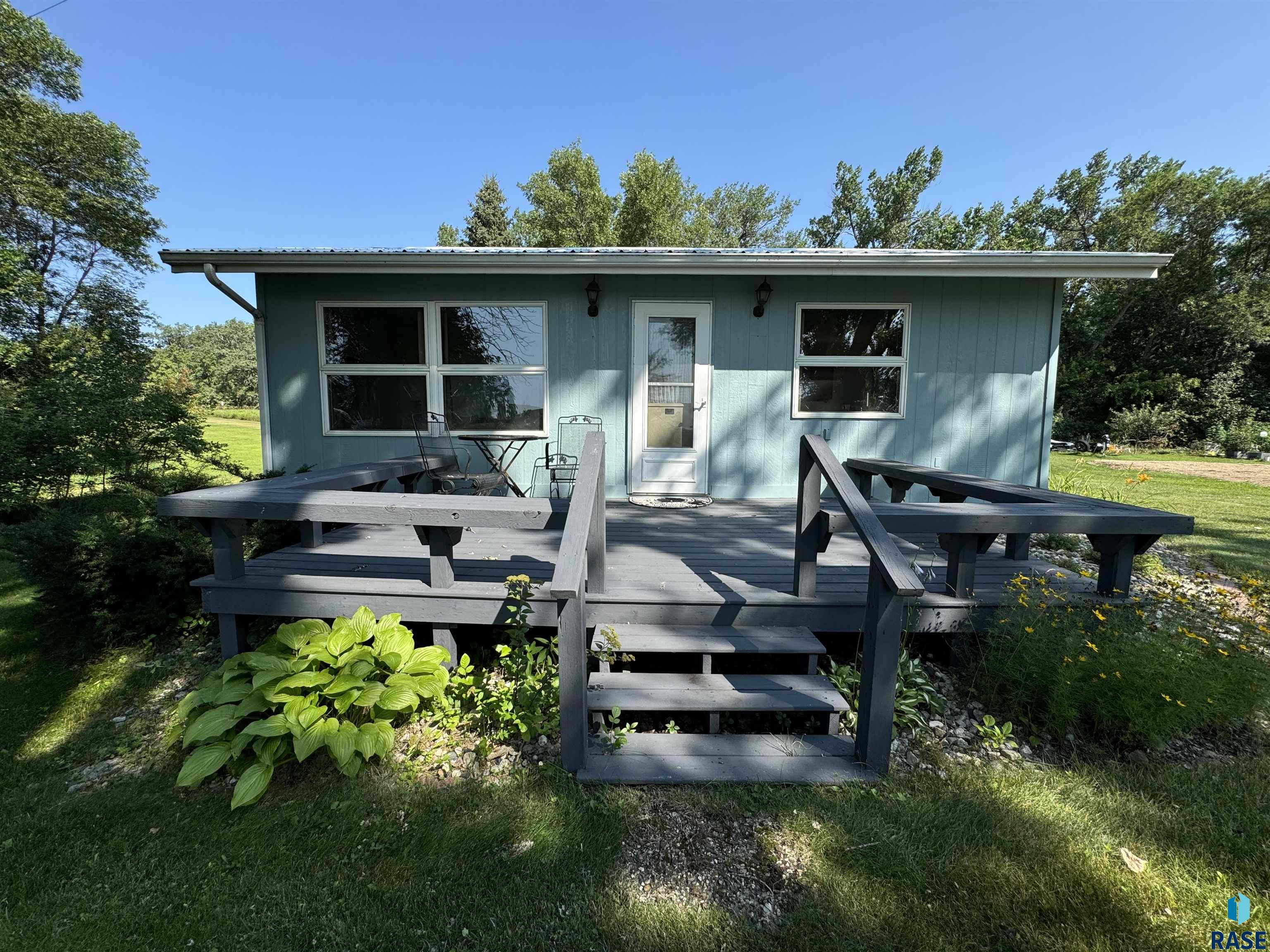1043 Y Camp Rd