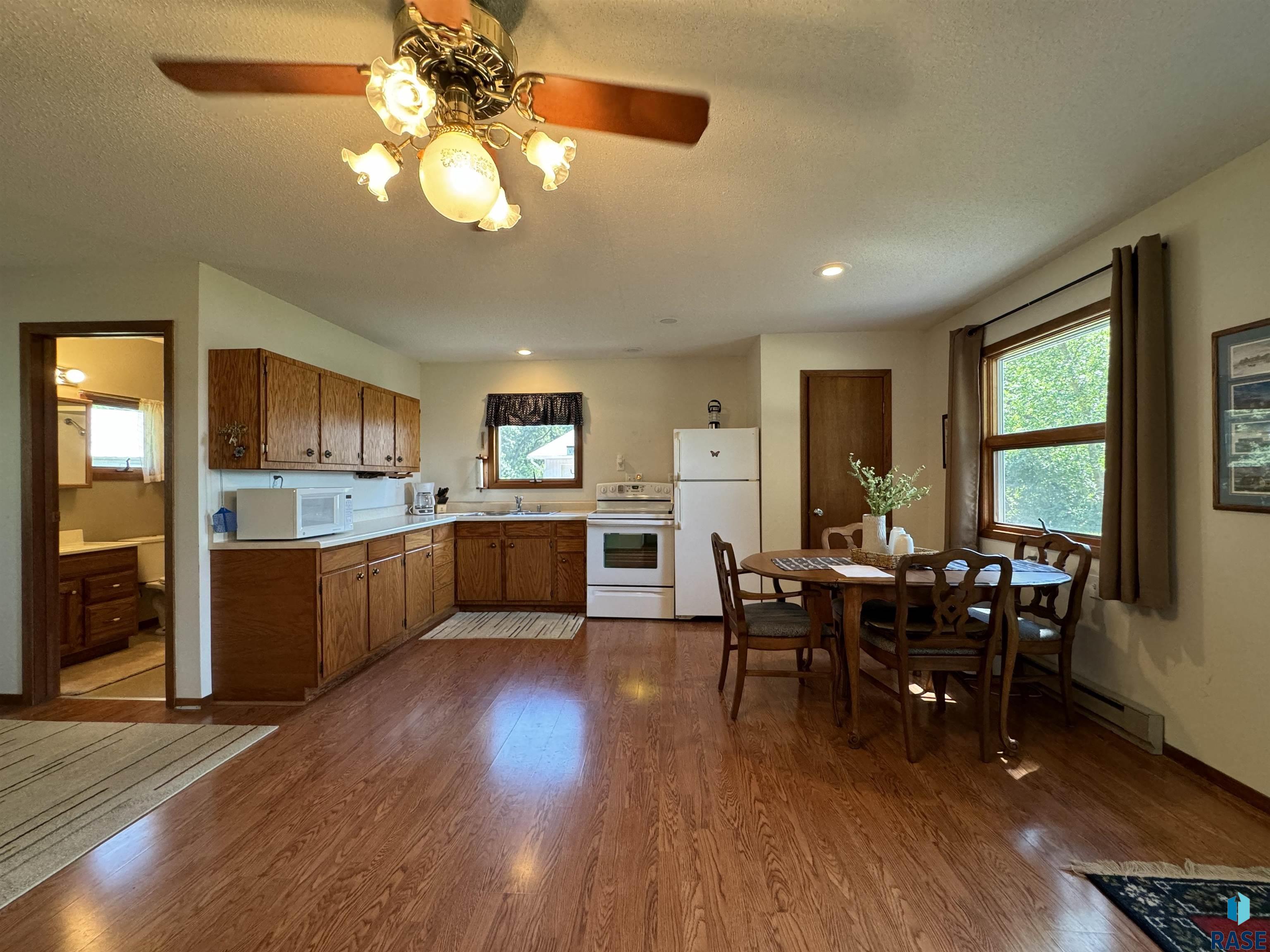 1043 Y Camp Rd