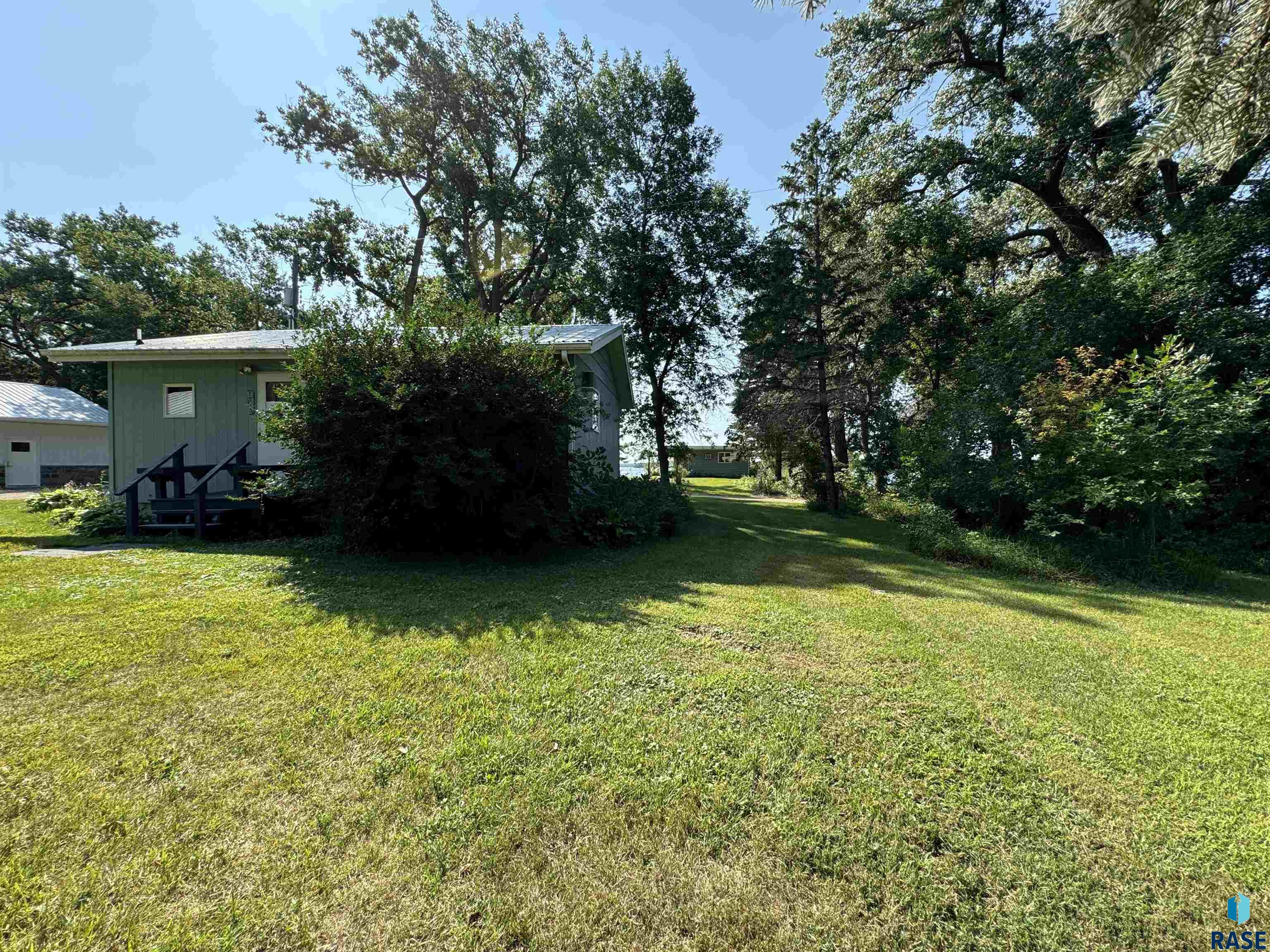 1043 Y Camp Rd