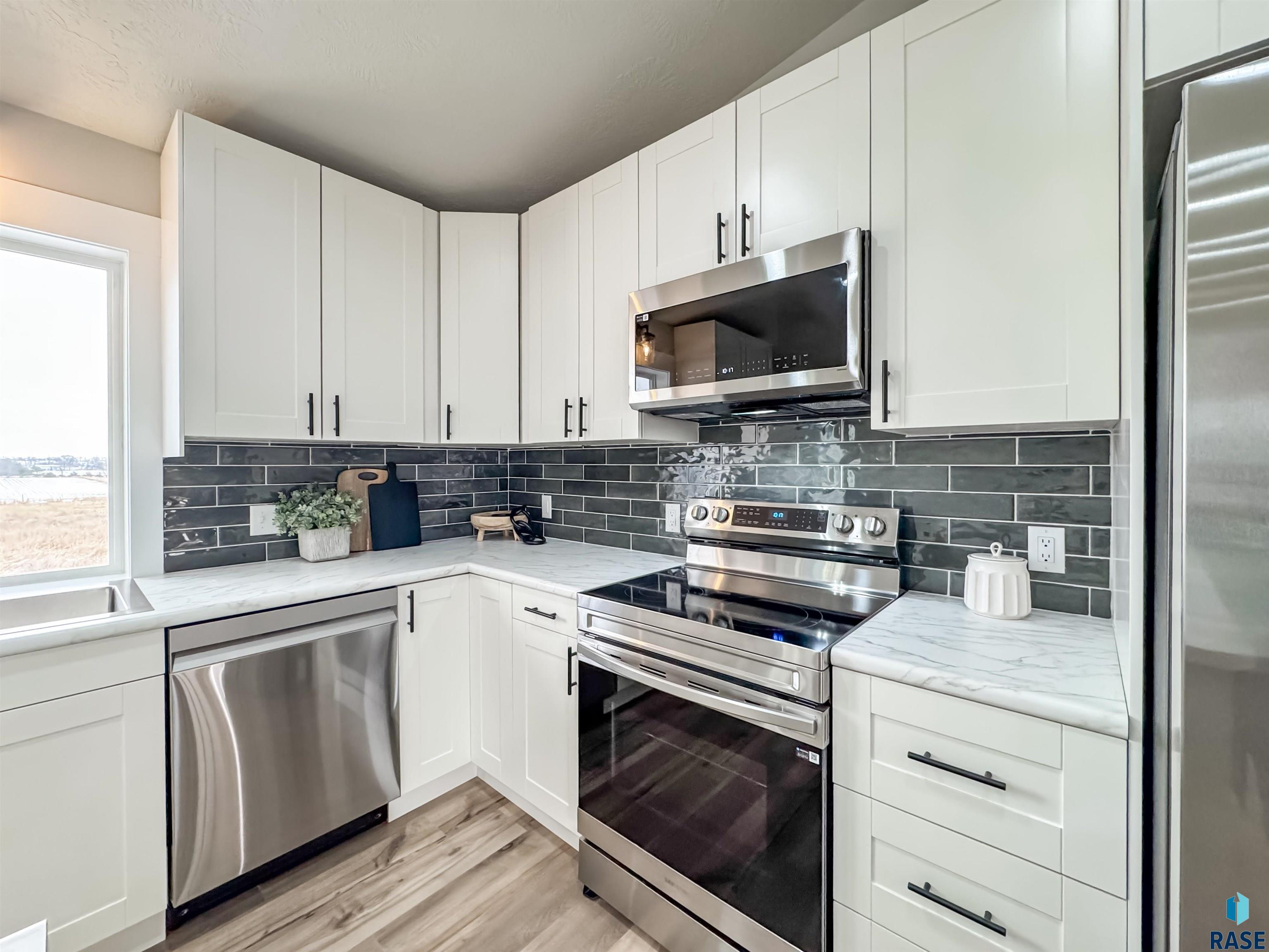 504 Opal Ln