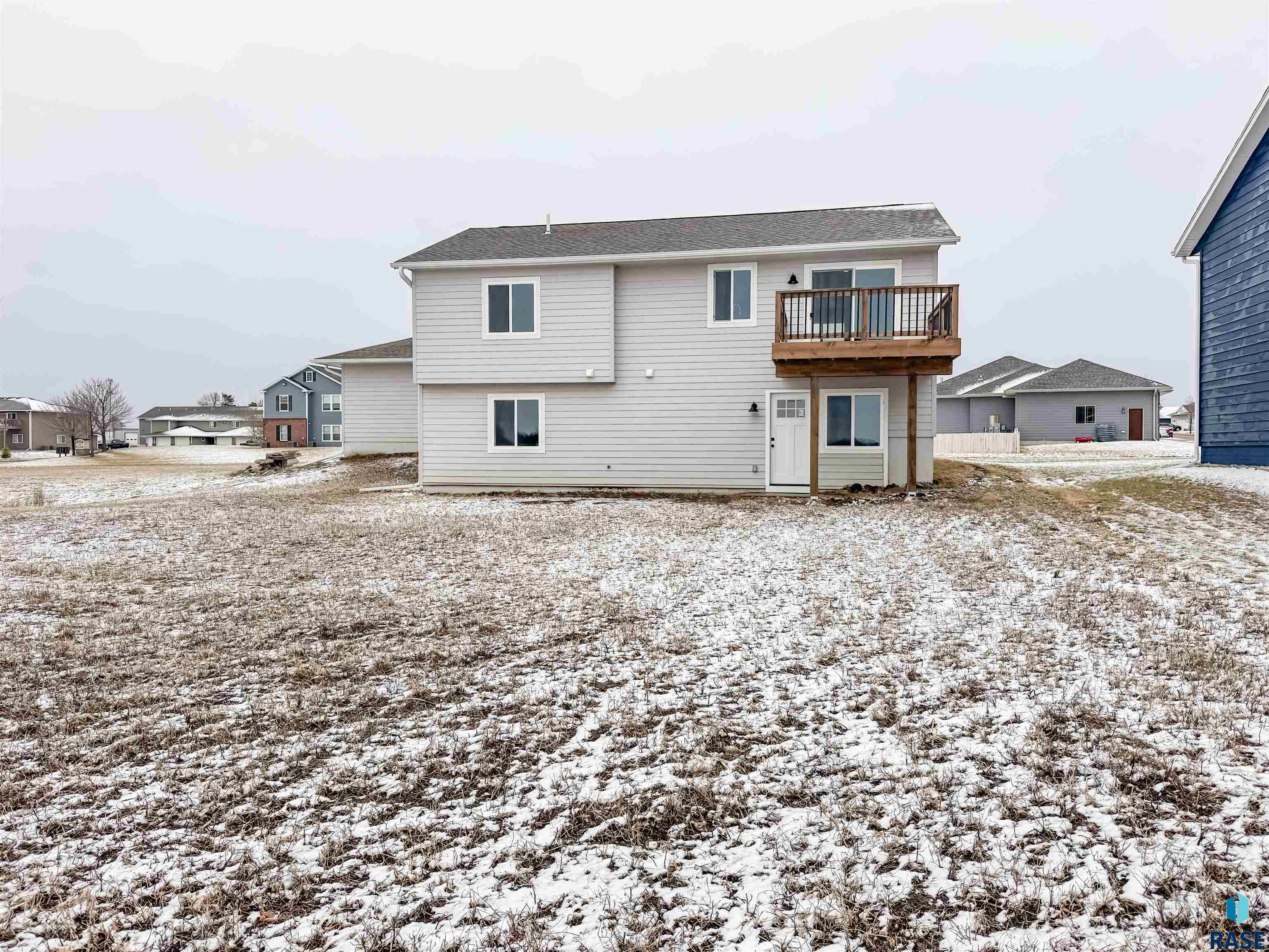 504 Opal Ln