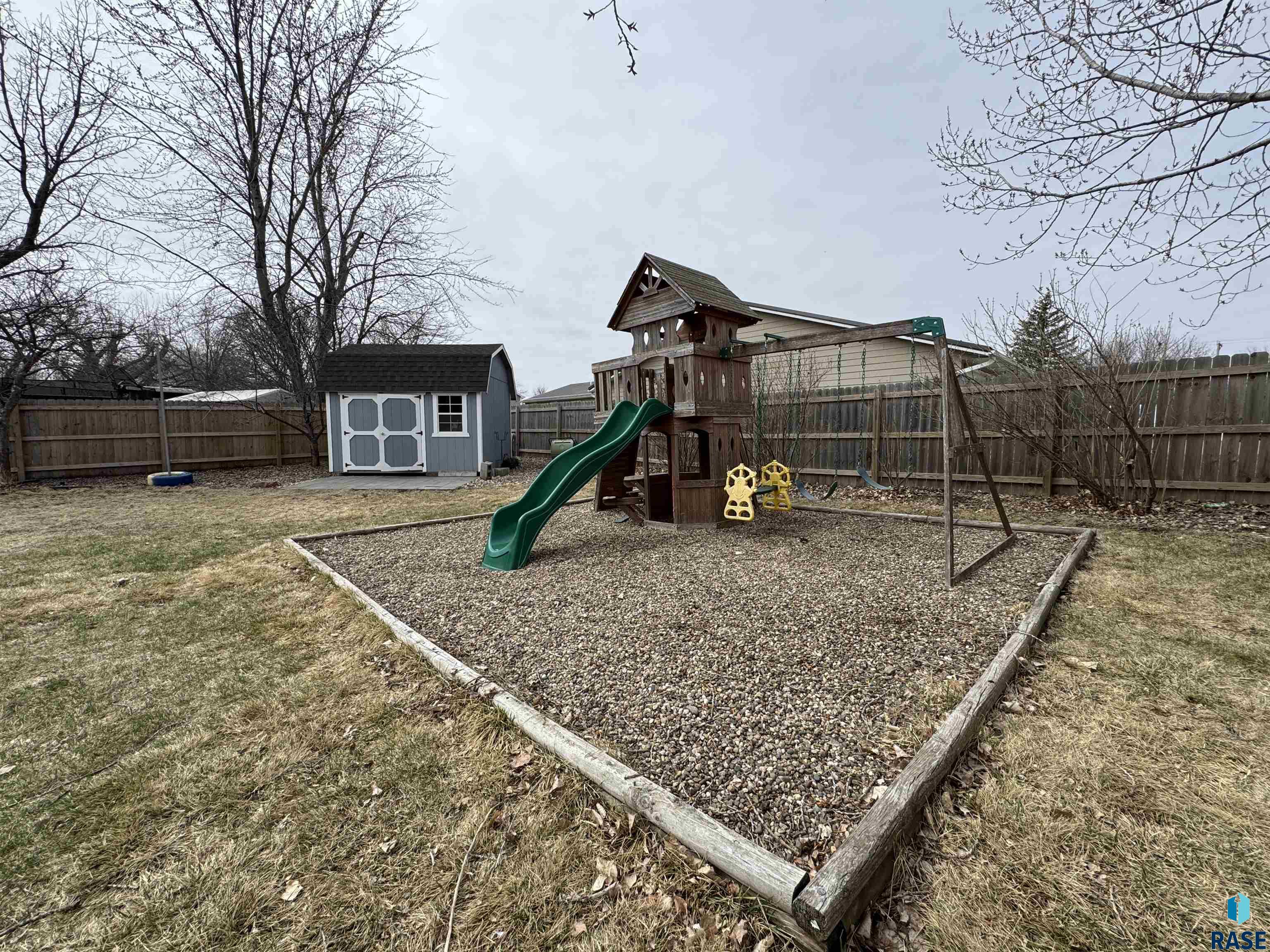 425 N Joseph Ave