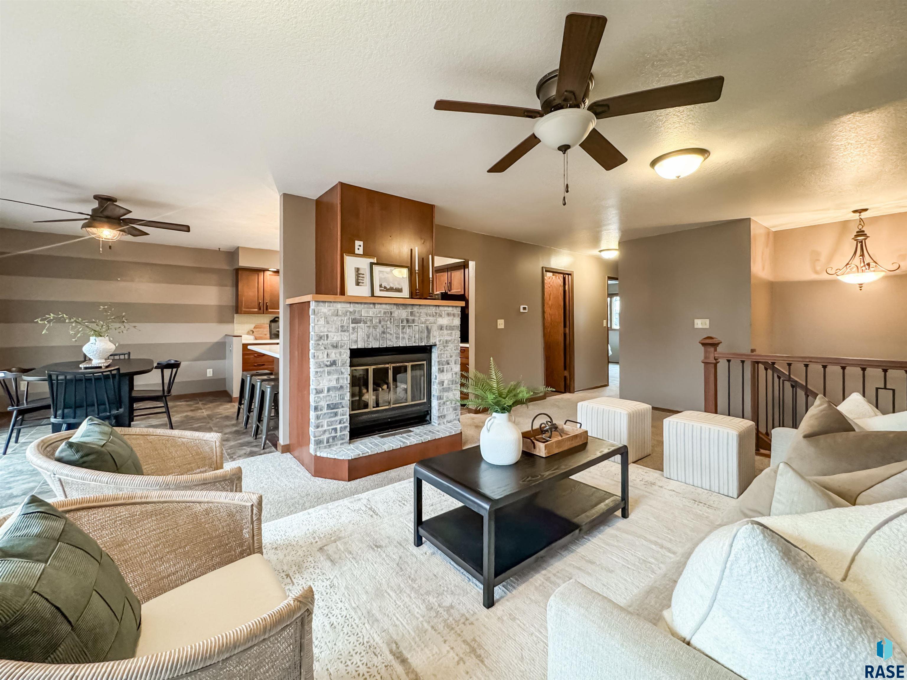 120 S Yellowstone Dr