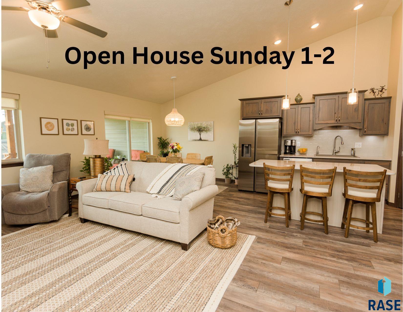 1102 N Brennan Ct