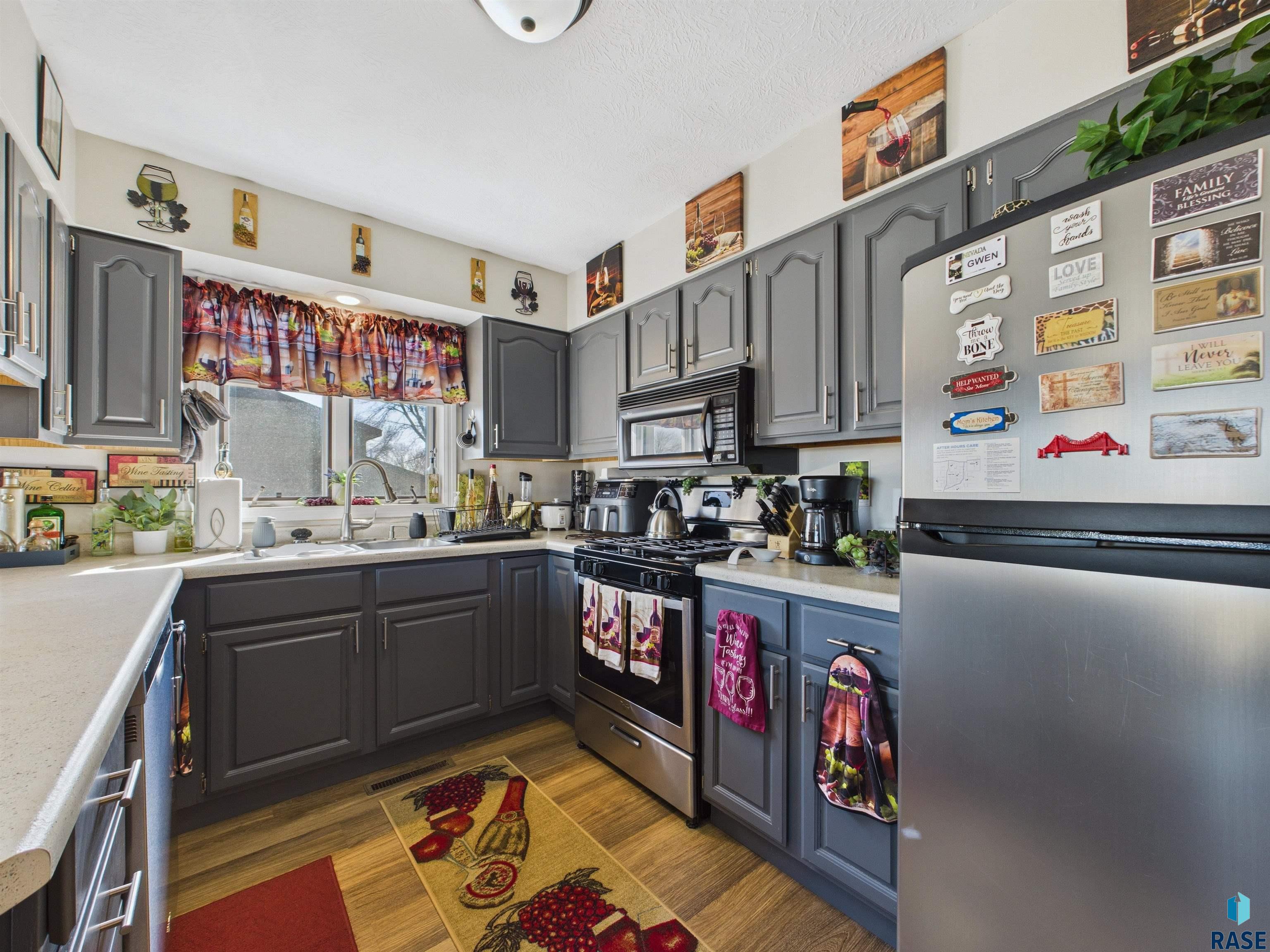 6200 W Oscar Howe Cir