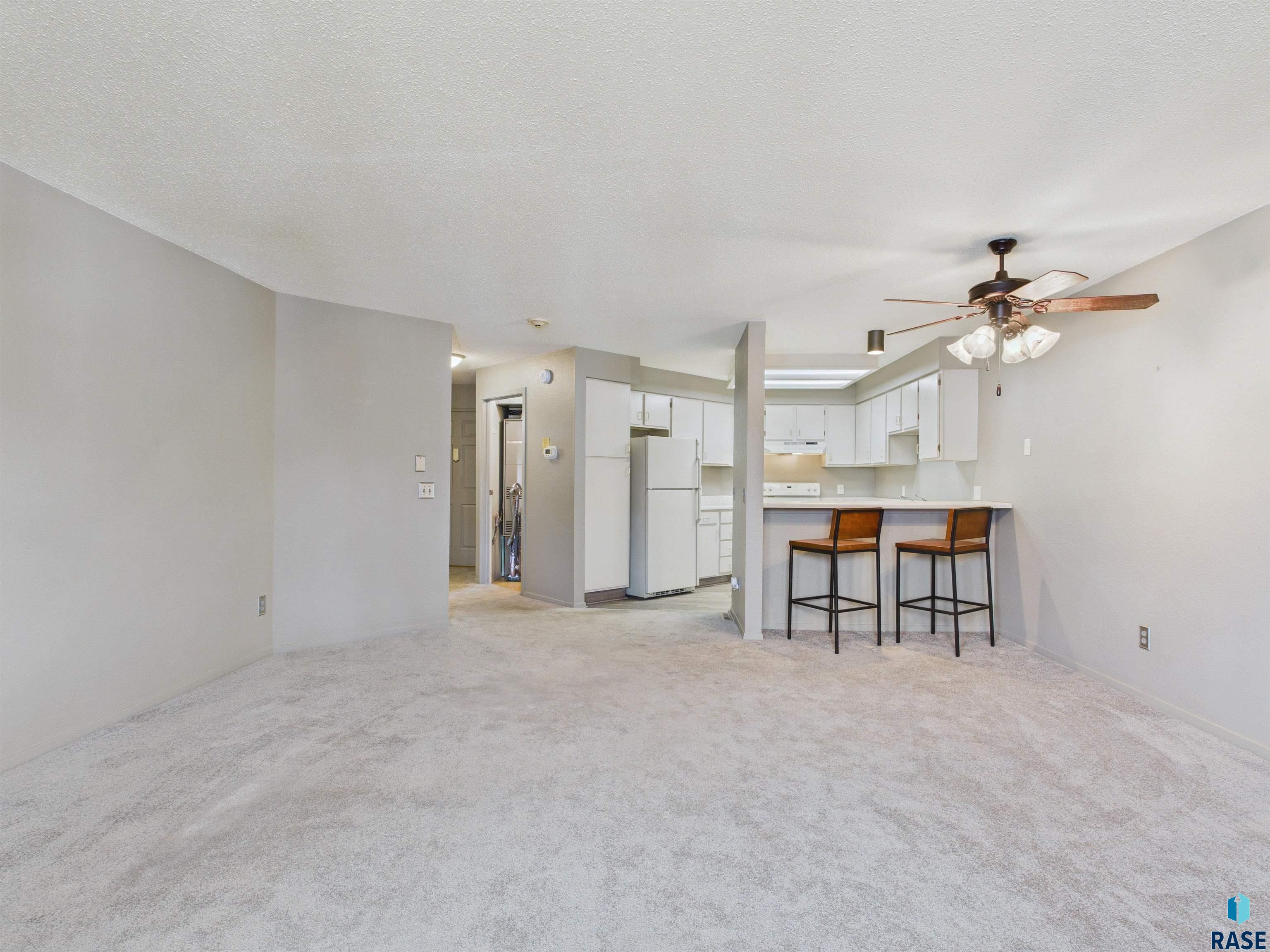 1104 W 57th St 204A