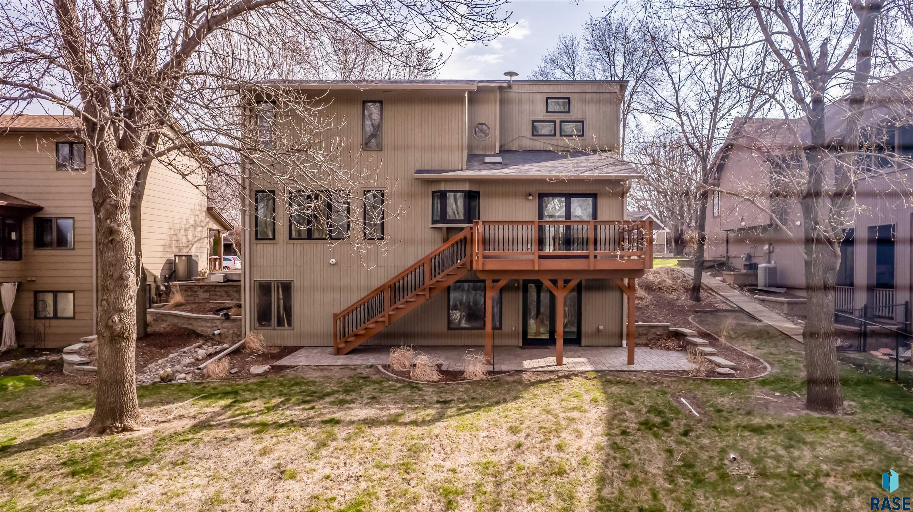 917 N Savannah Dr