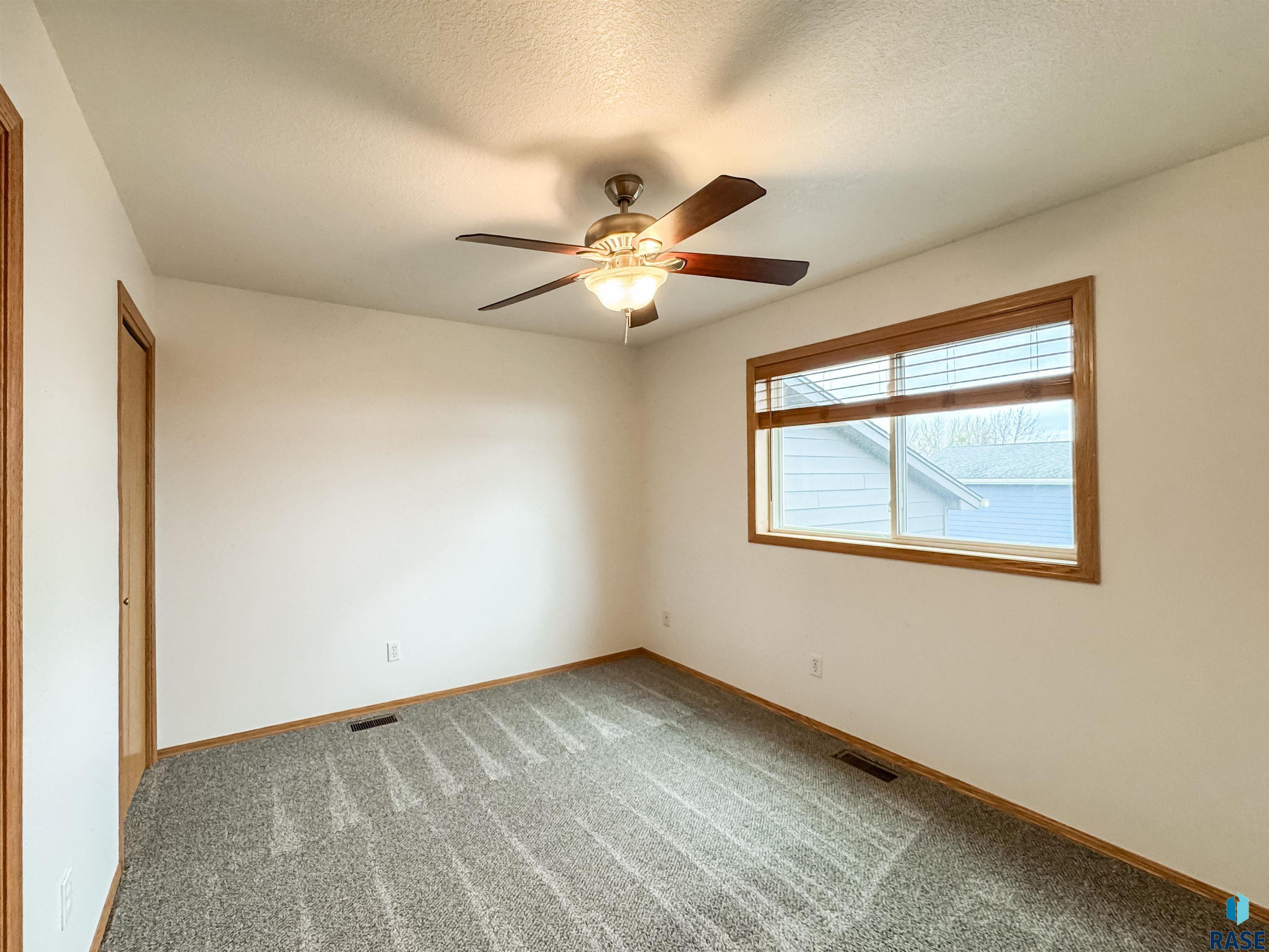 703 Almond Ave