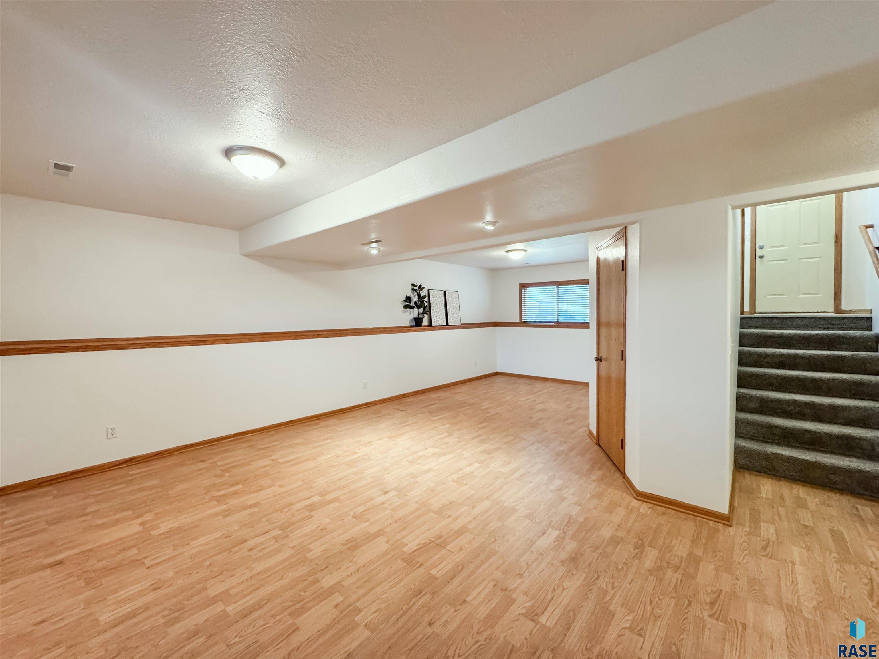 703 Almond Ave