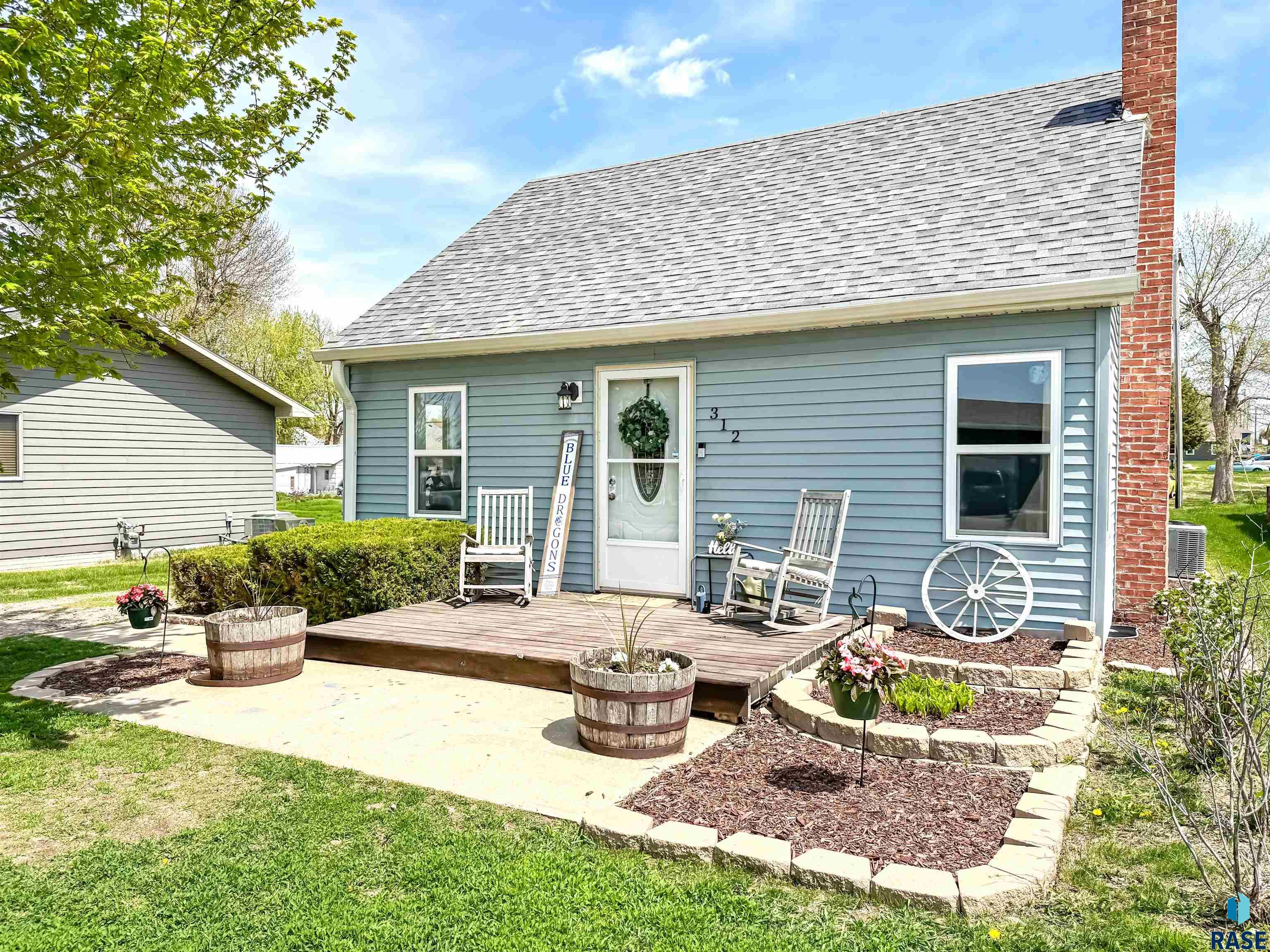 312 Granite Ave