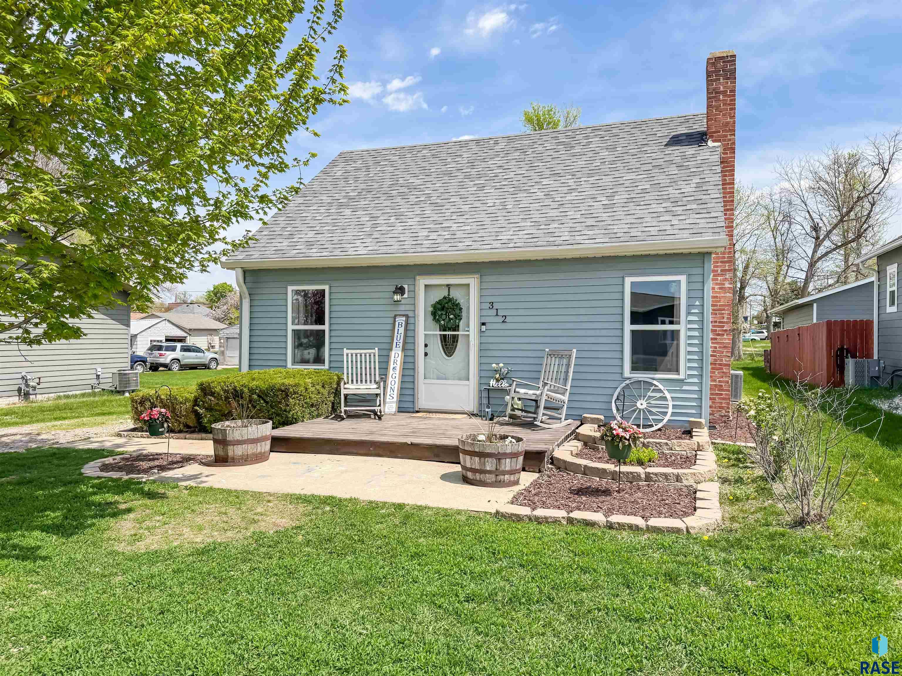 312 Granite Ave