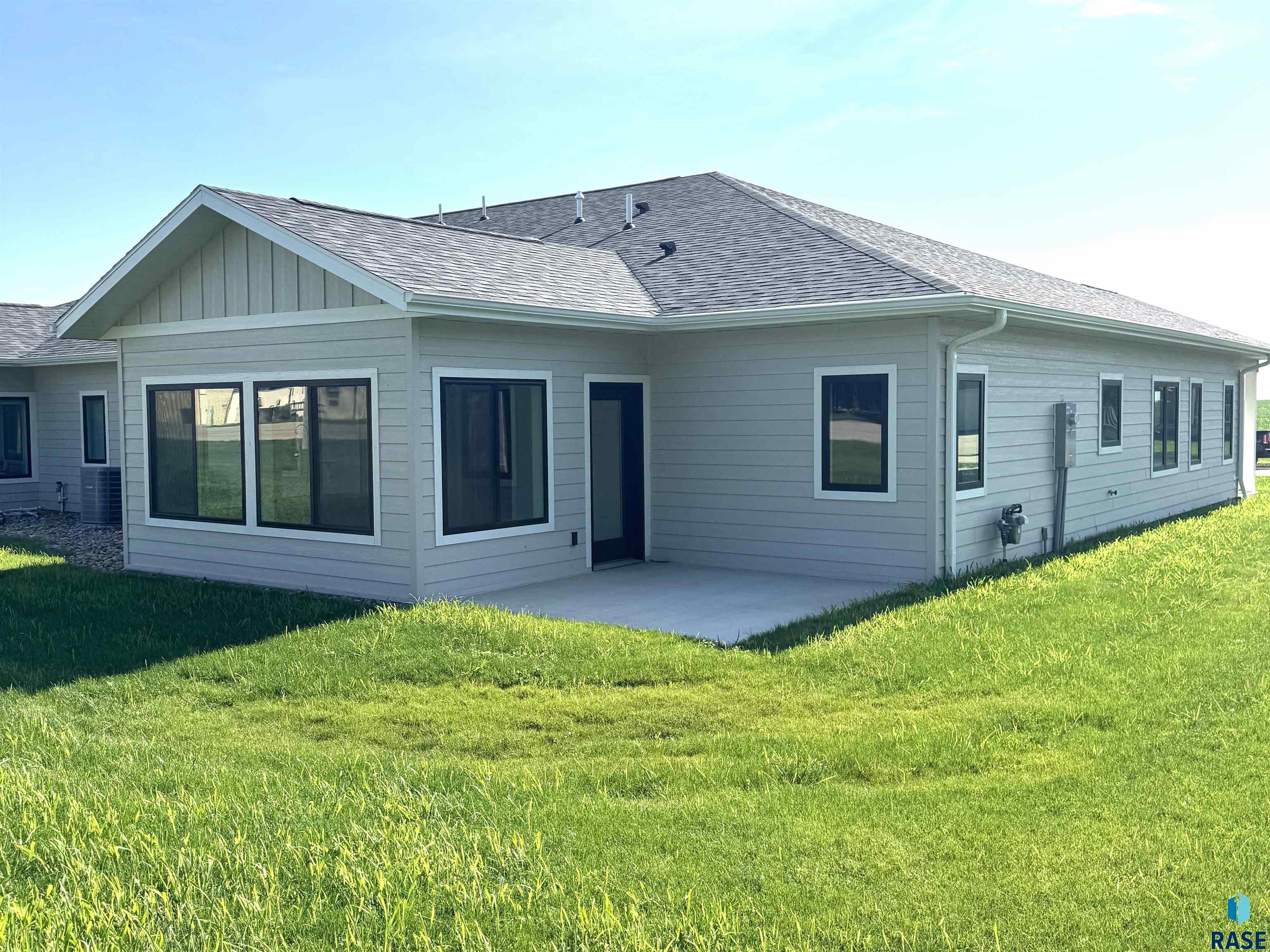 303 Rebecca Ln