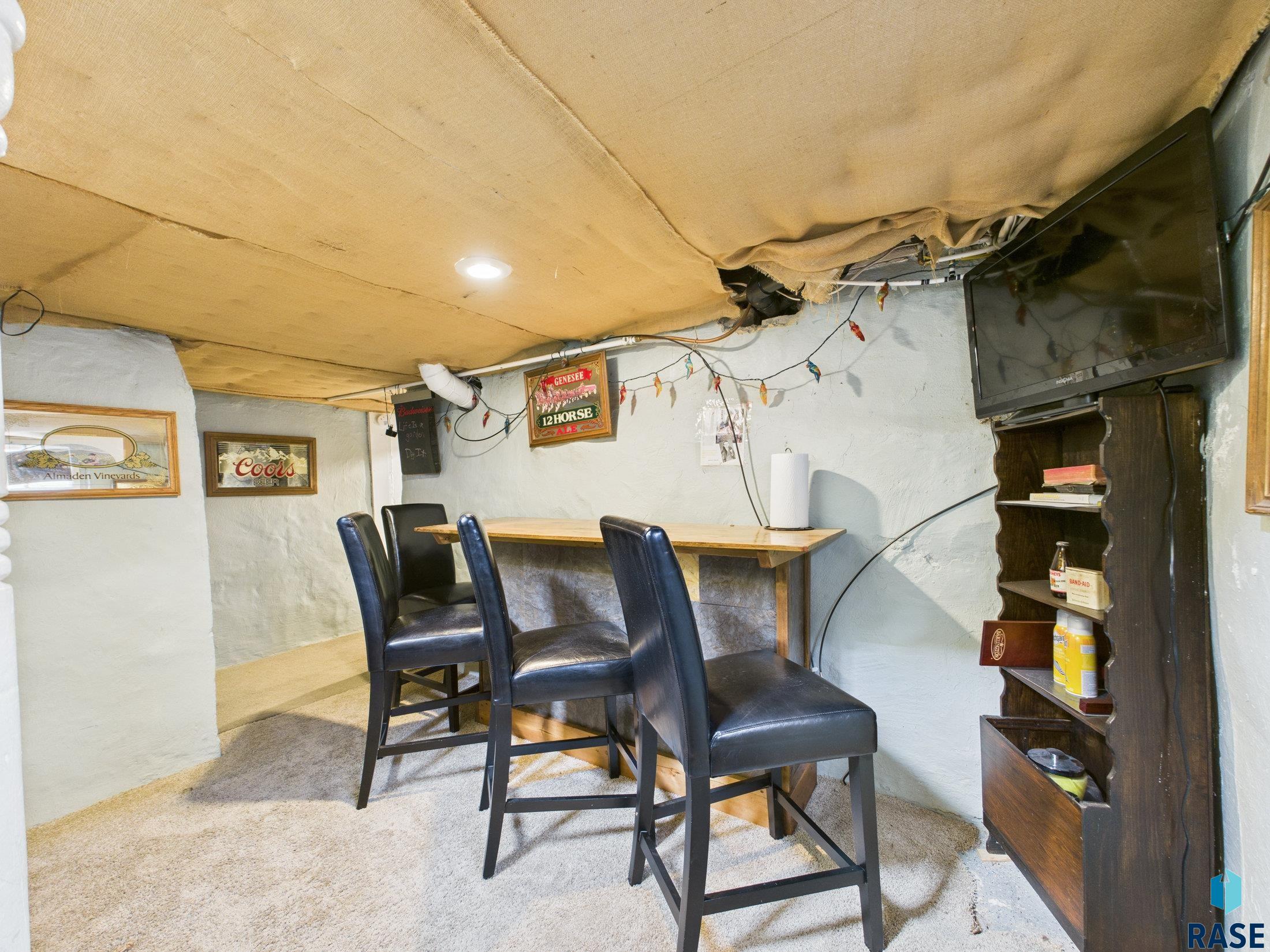 1120 S Center Ave