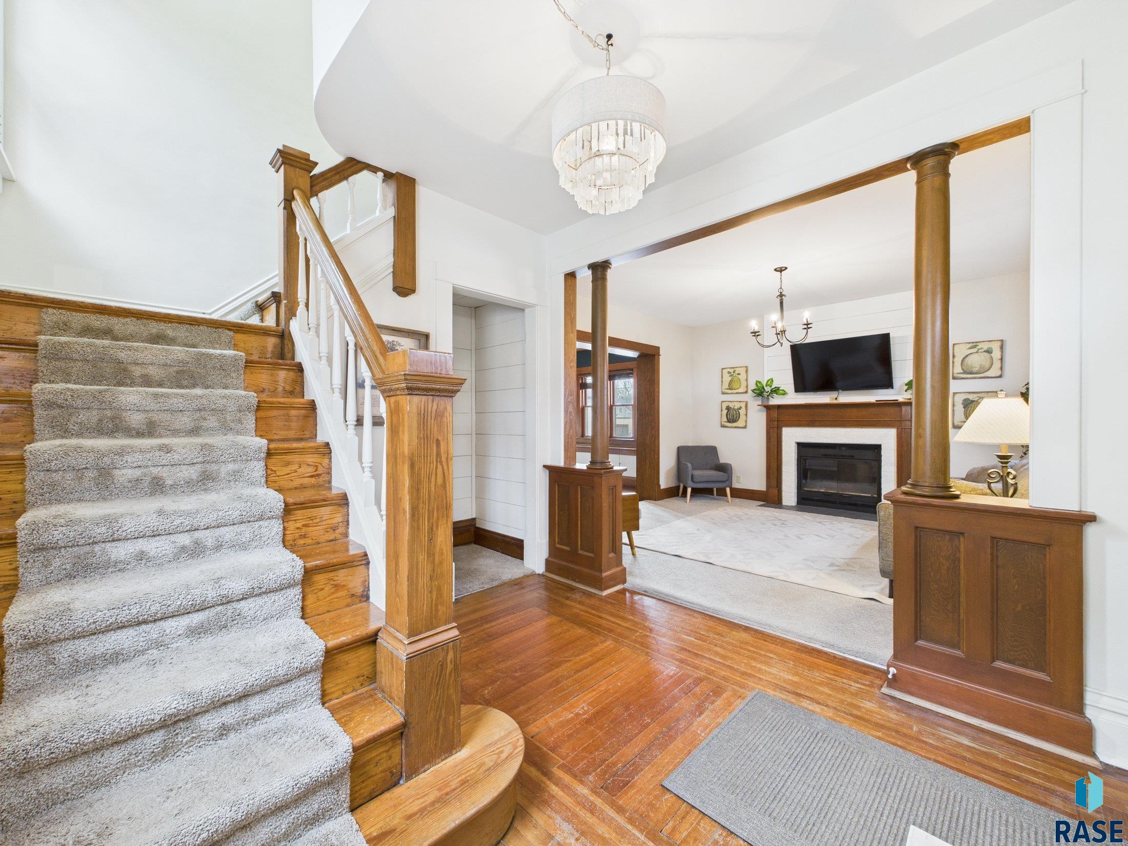 1120 S Center Ave