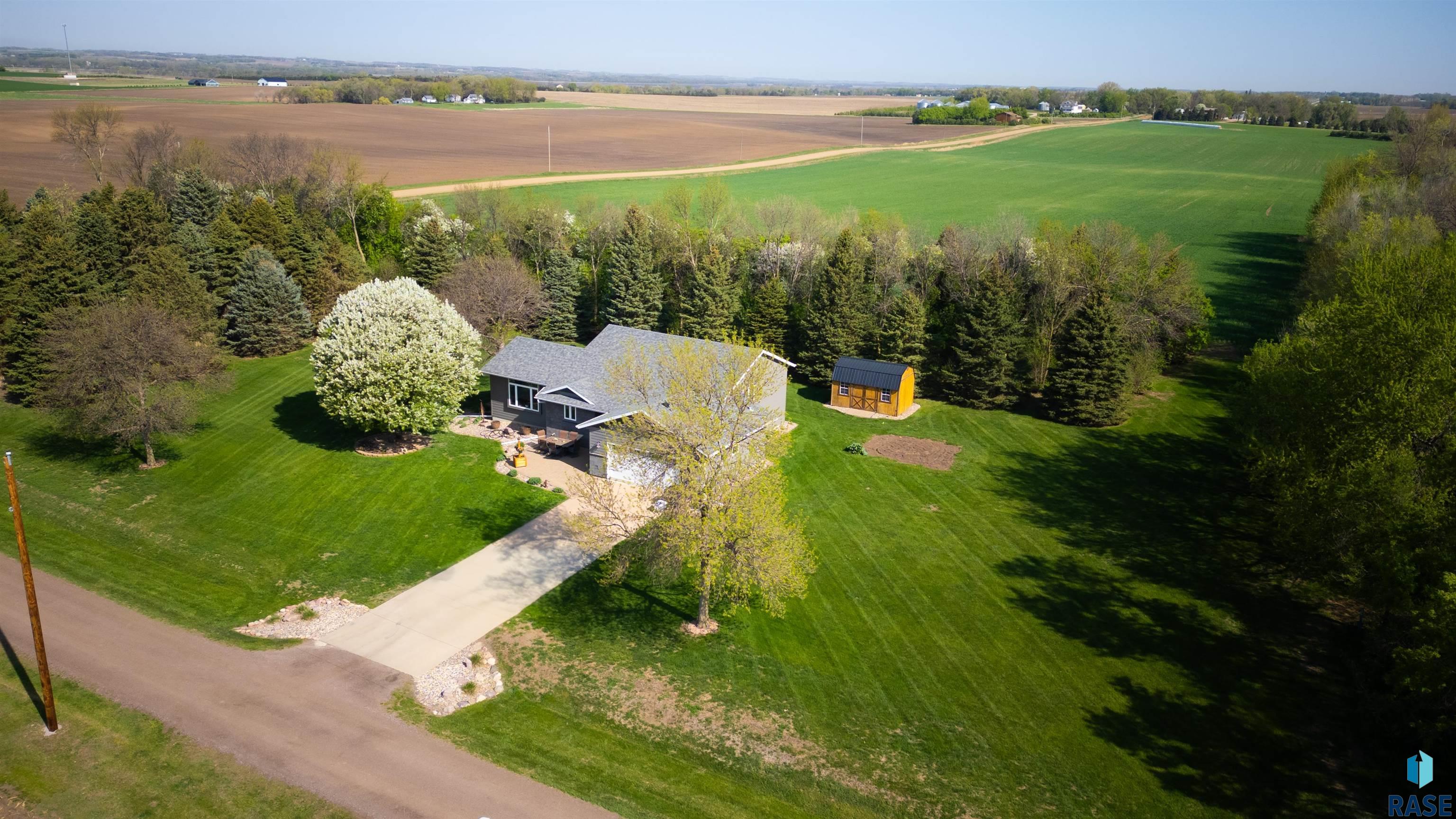 25746 476th Ave