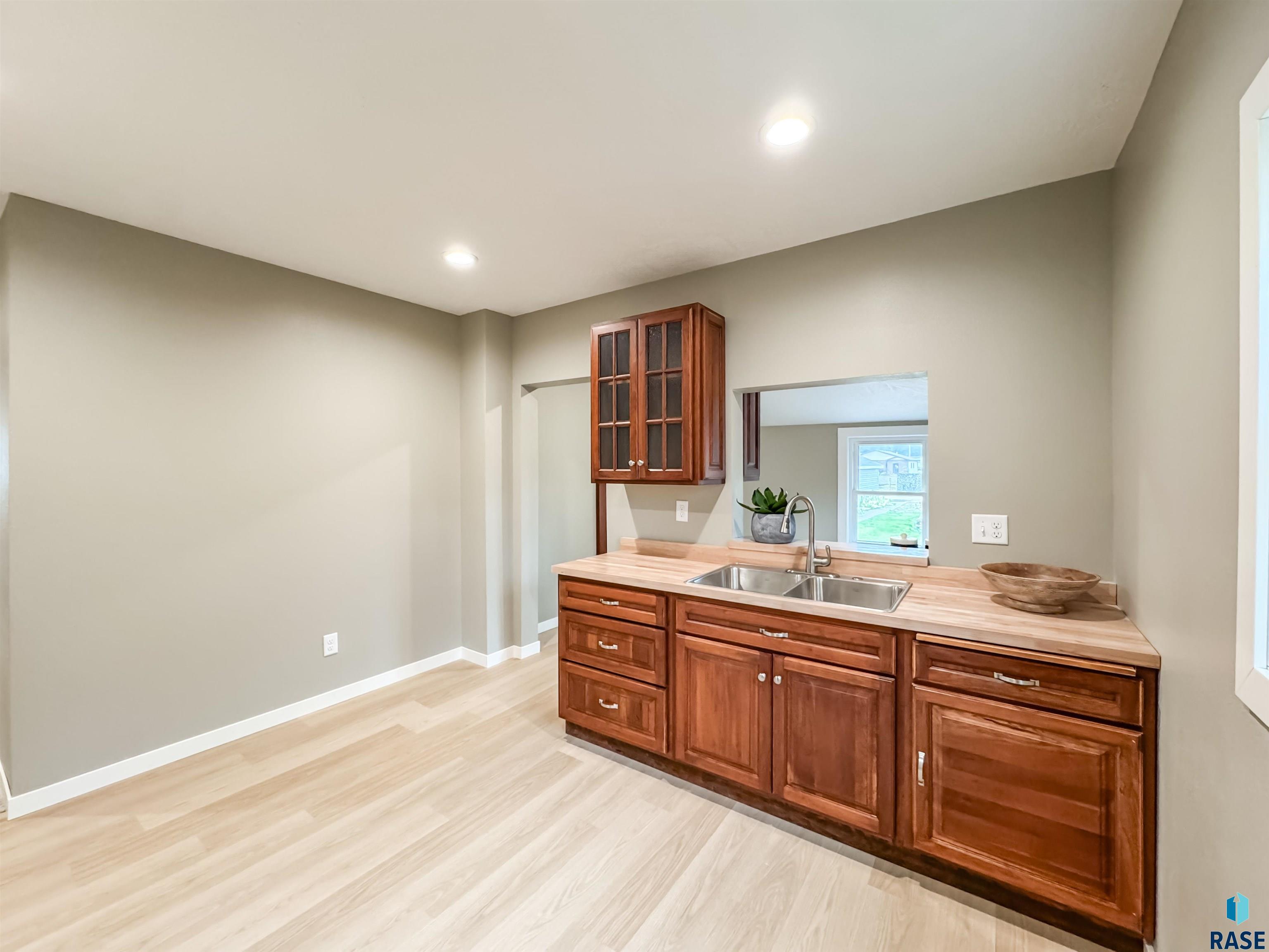 340 N Juniper Ave Avenue