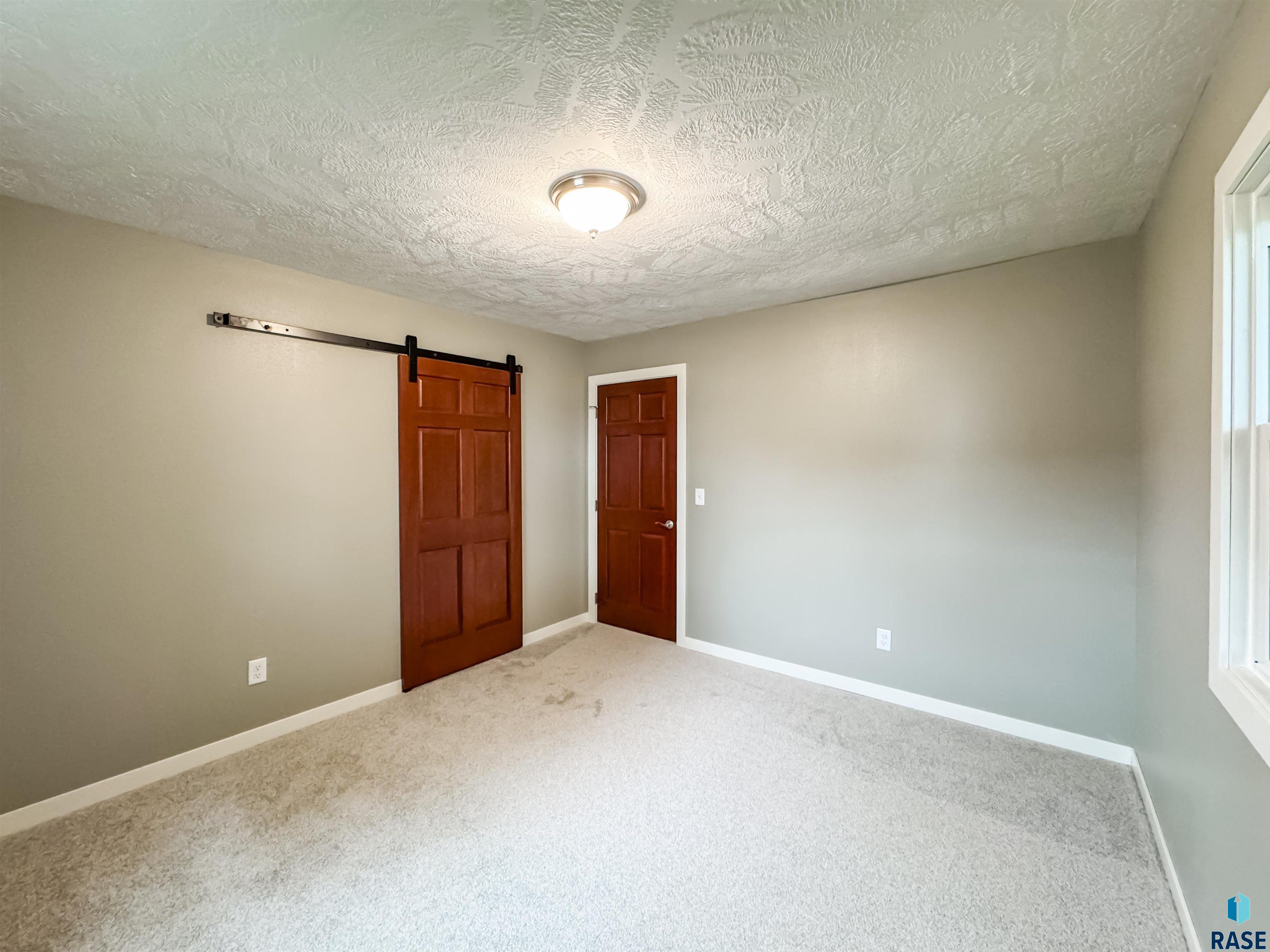 340 N Juniper Ave Avenue