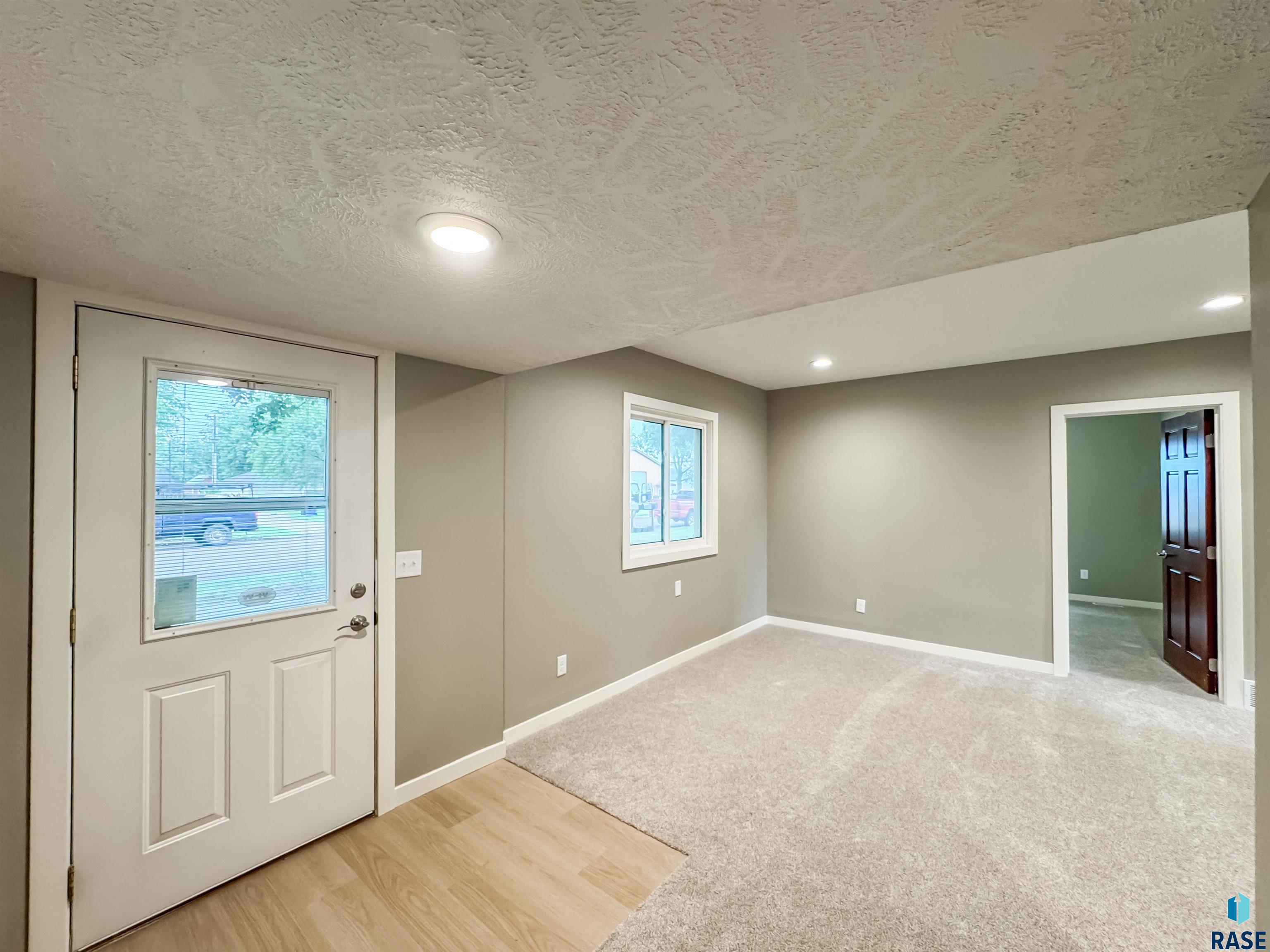 340 N Juniper Ave Avenue