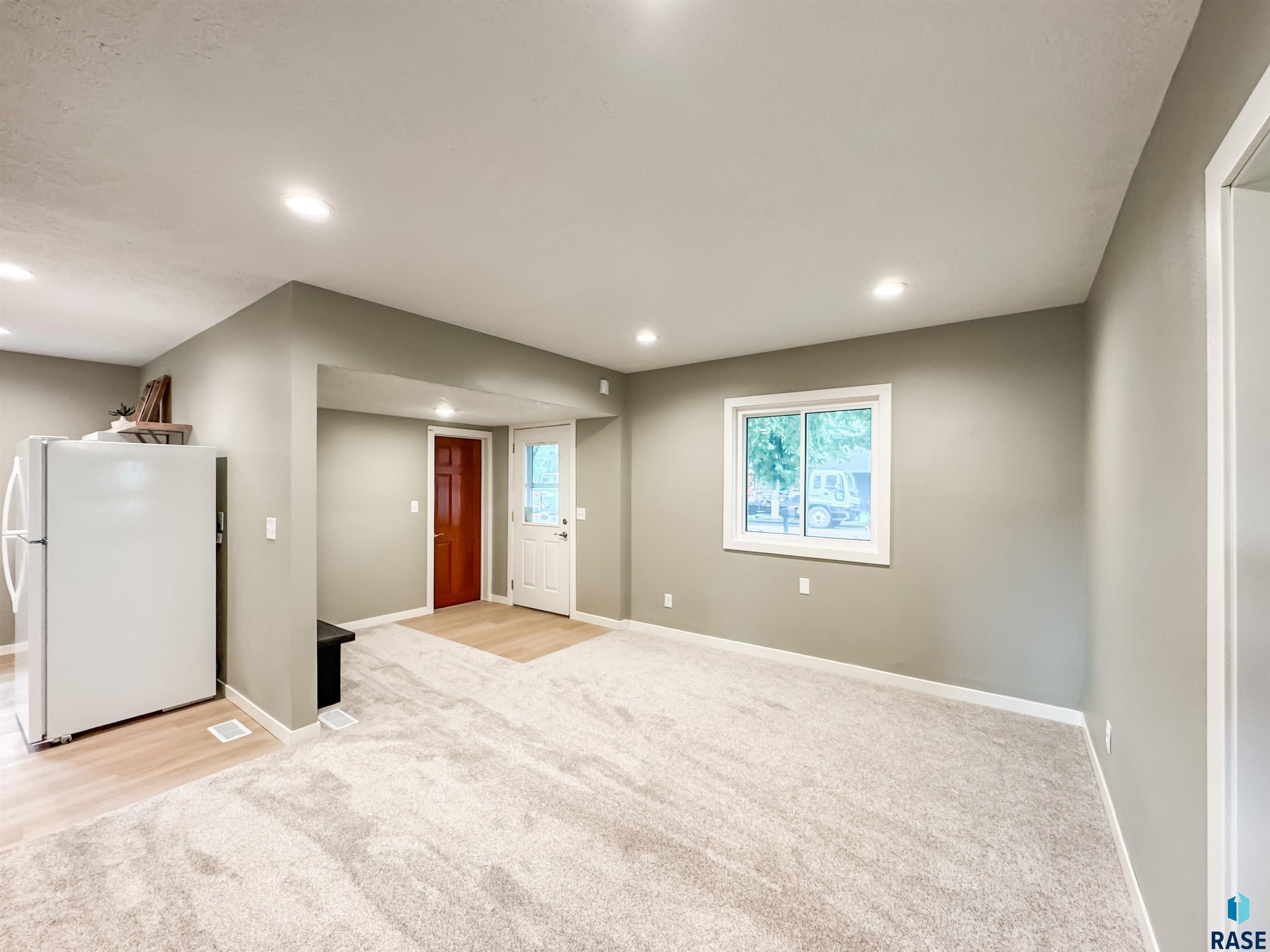 340 N Juniper Ave Avenue