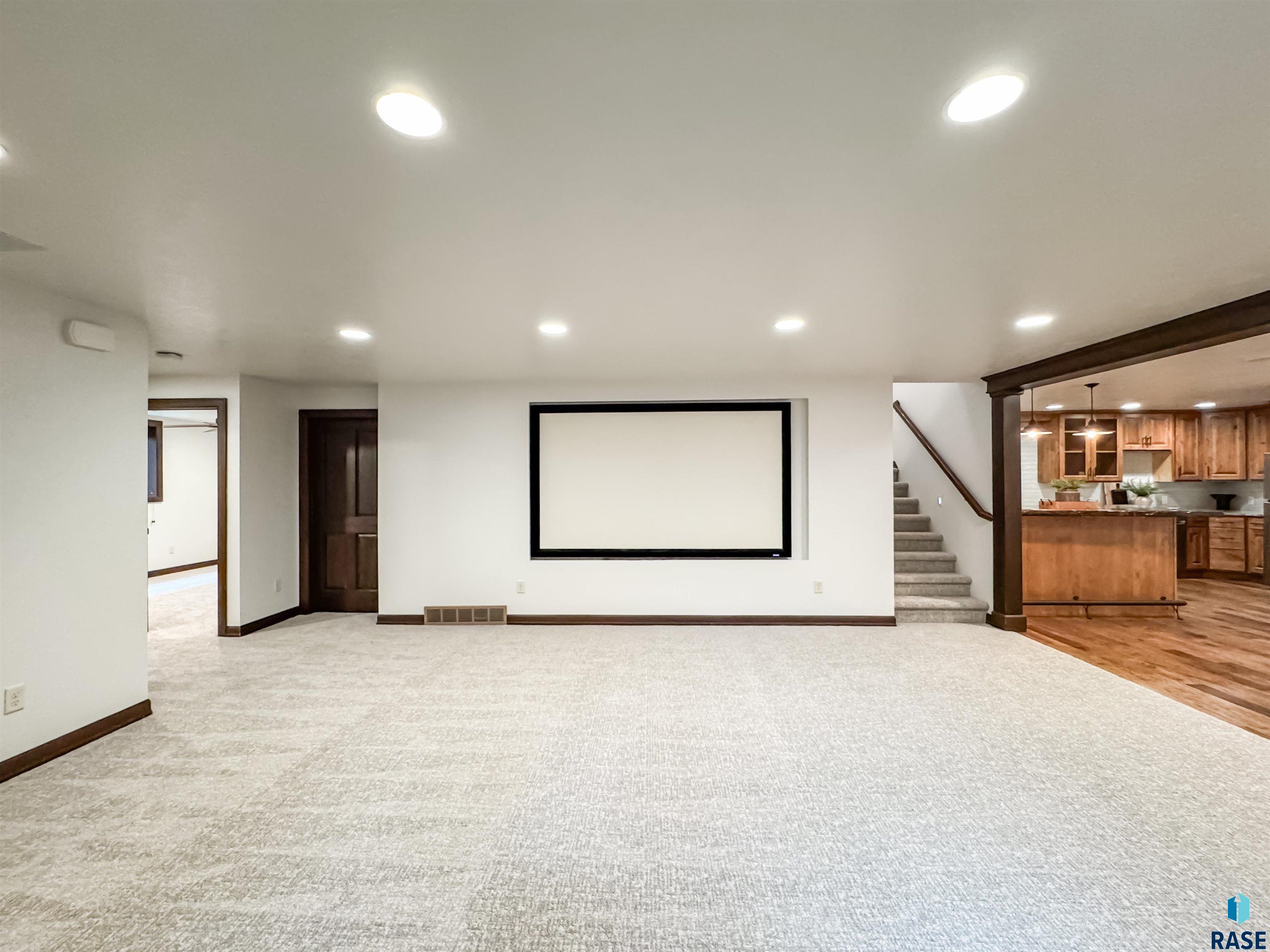 2116 S Monticello Ave