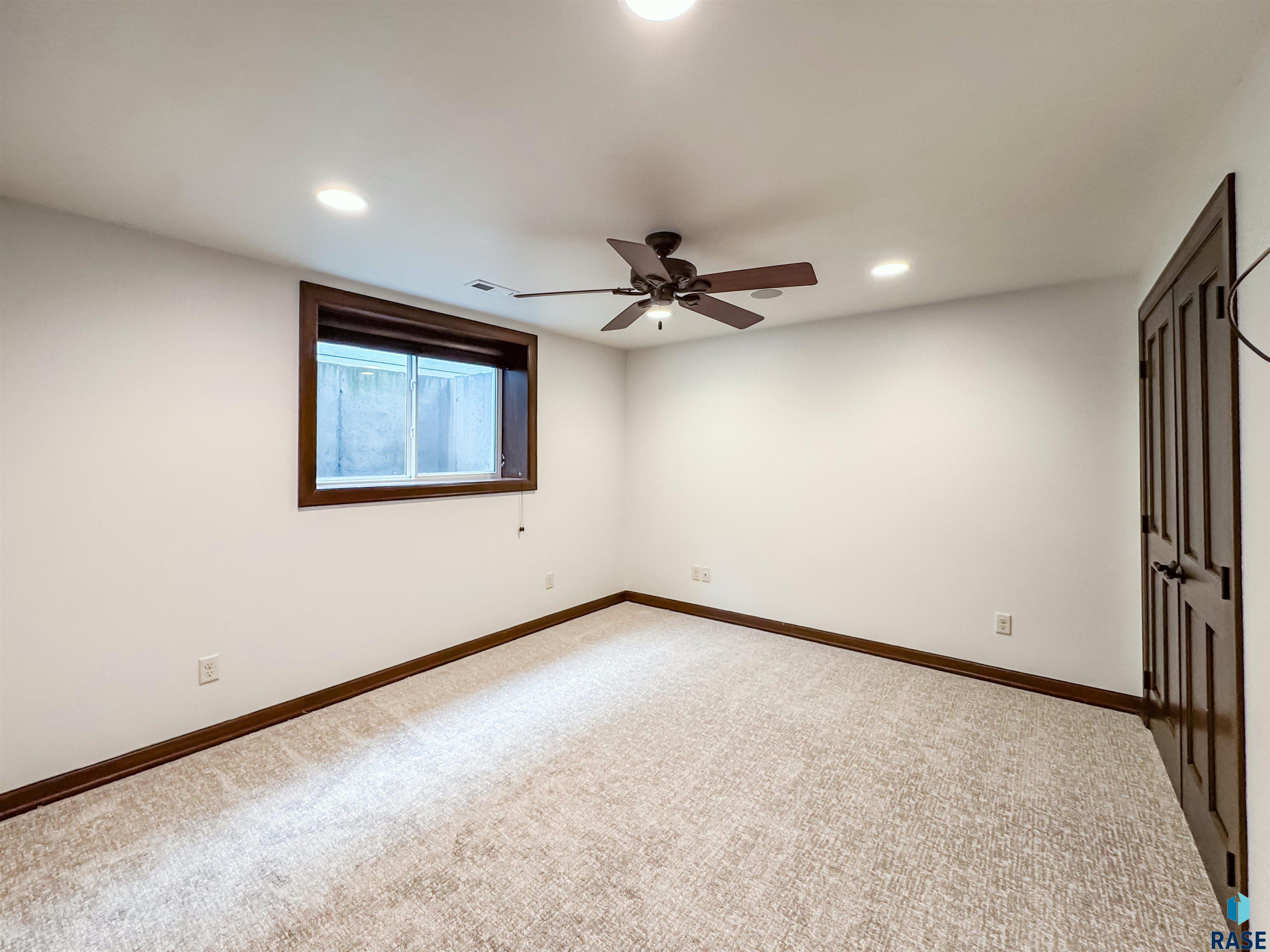 2116 S Monticello Ave
