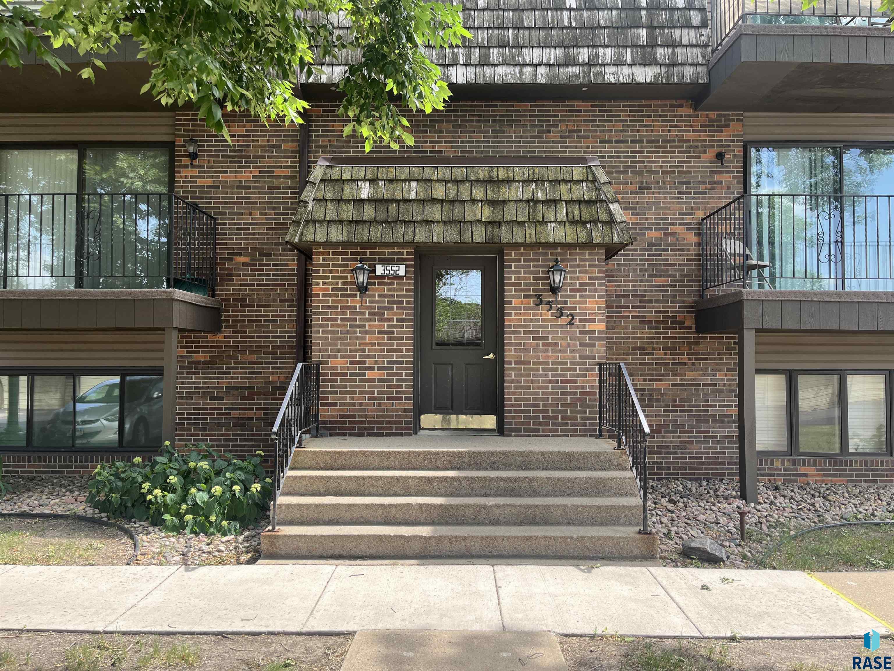 3552 S Gateway Blvd Boulevard 204