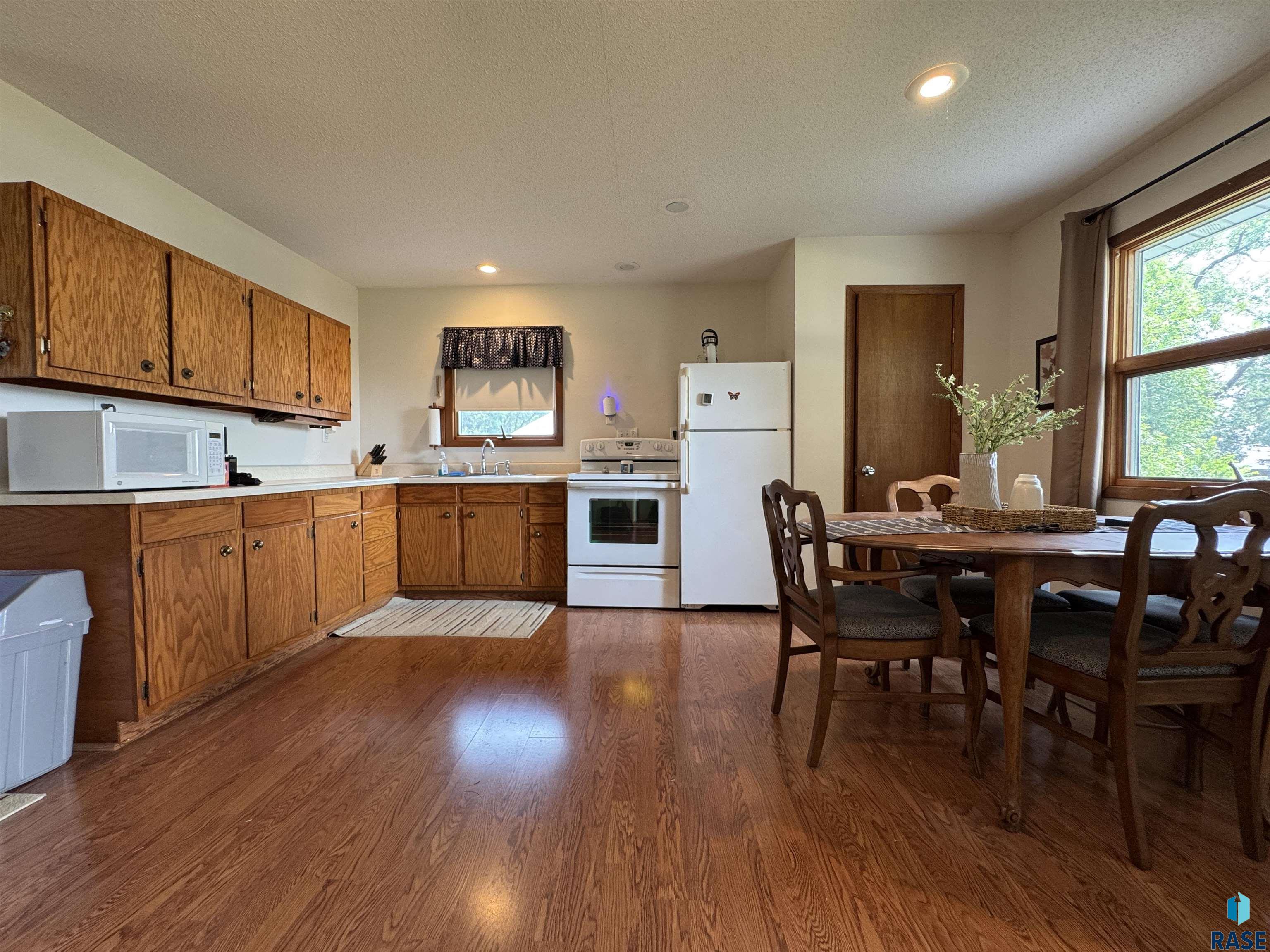 1043 Y Camp Rd