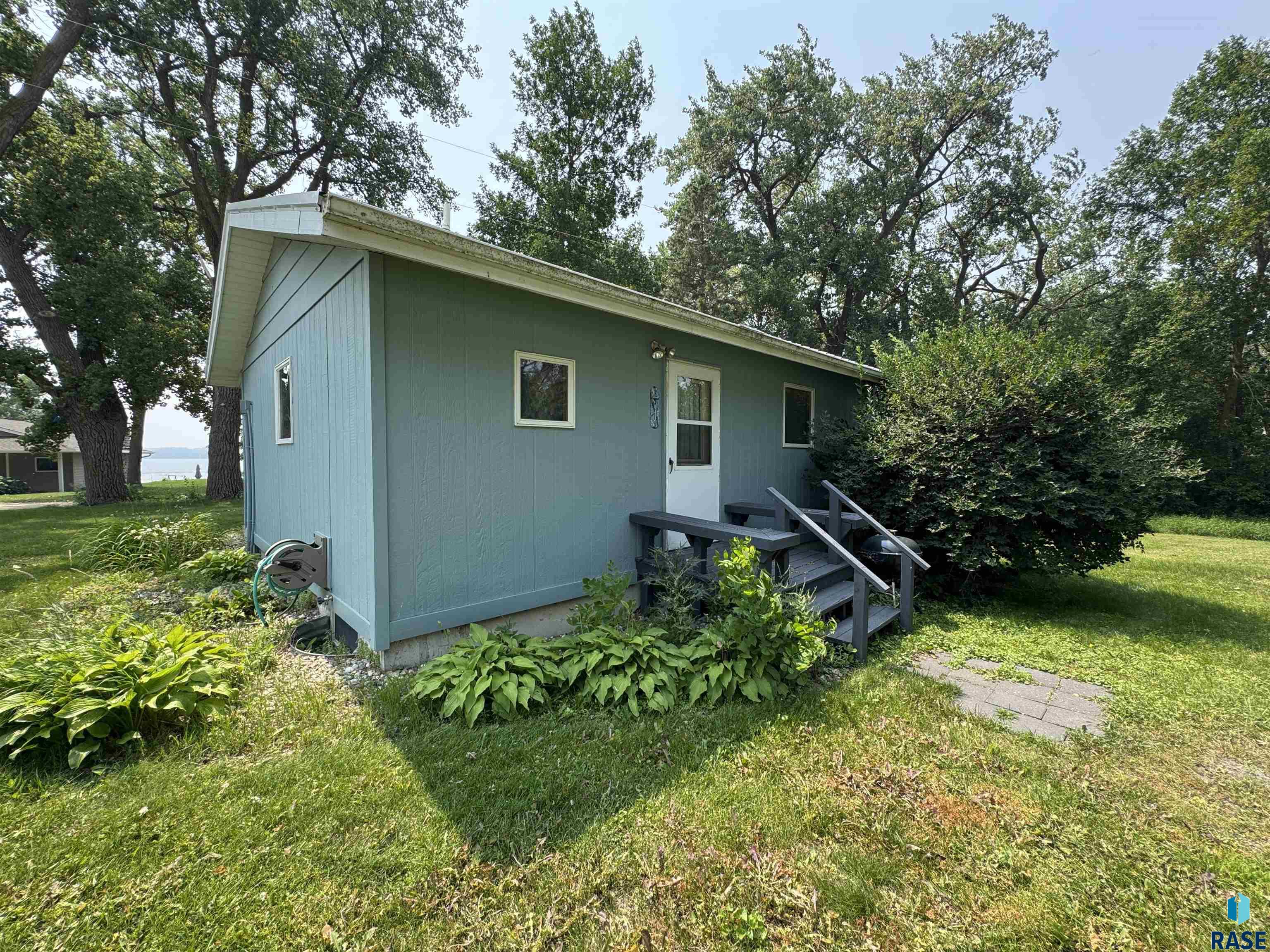 1043 Y Camp Rd