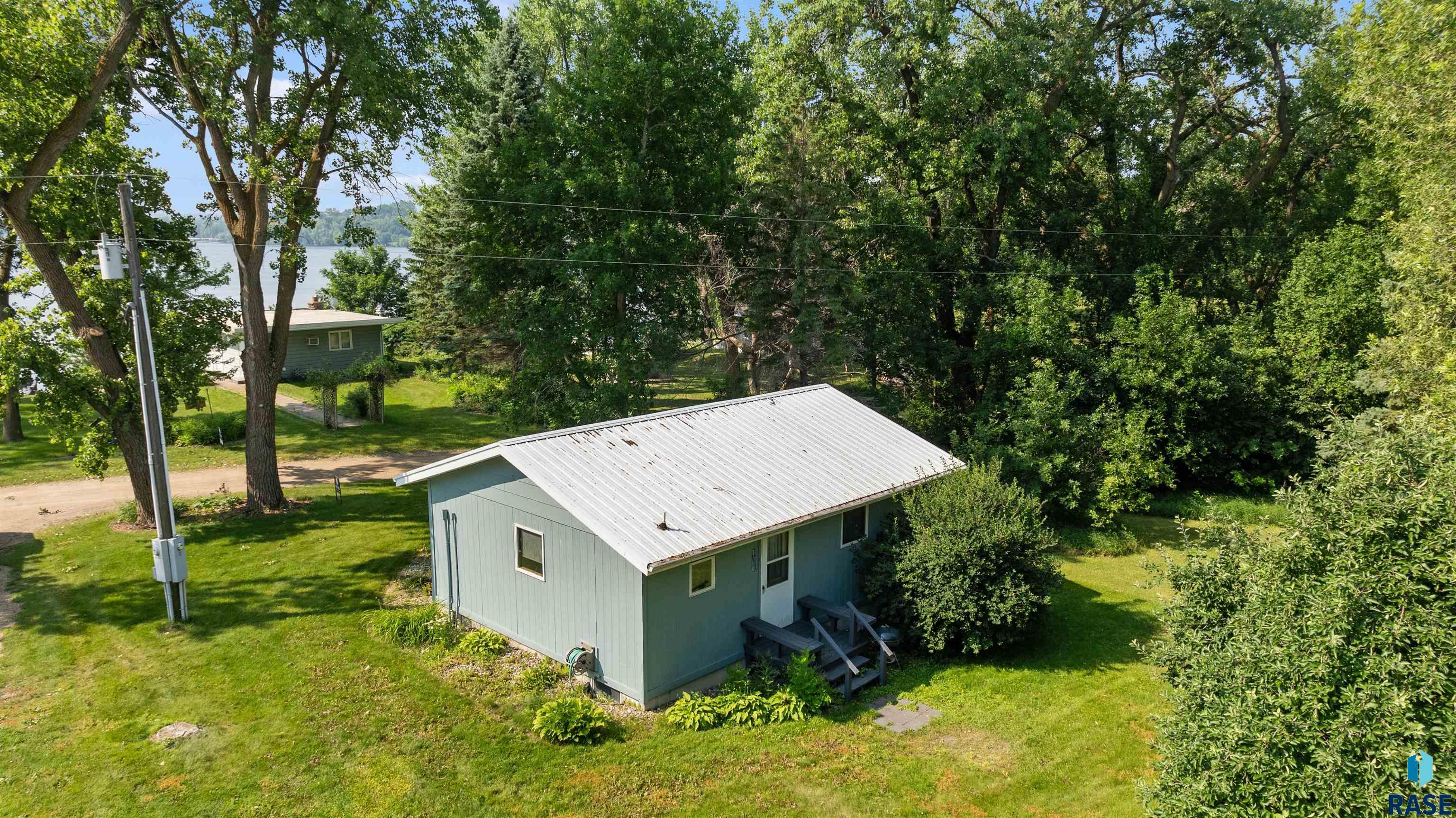 1043 Y Camp Rd