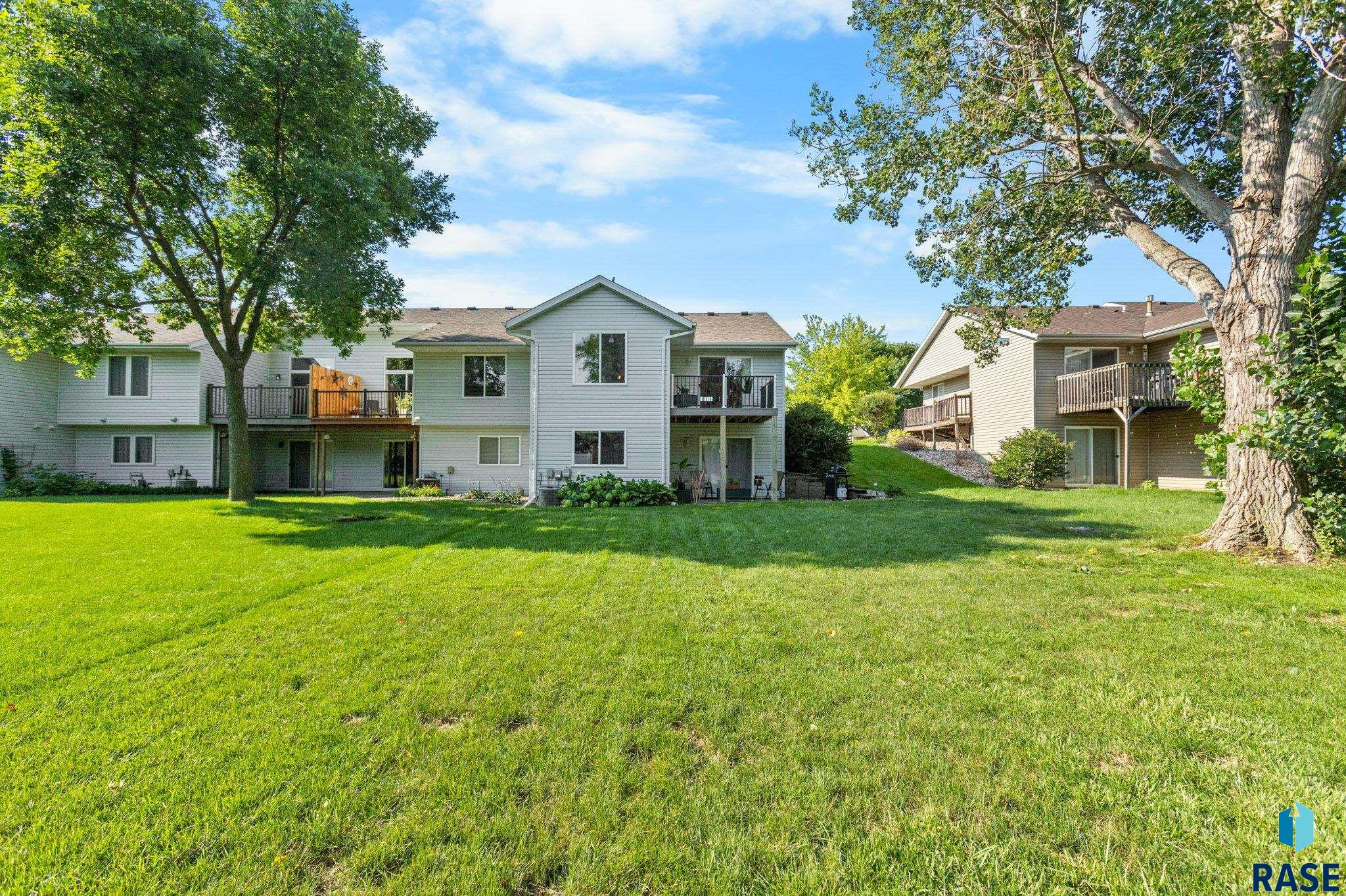 1500 Northstar Ln, Sioux Falls