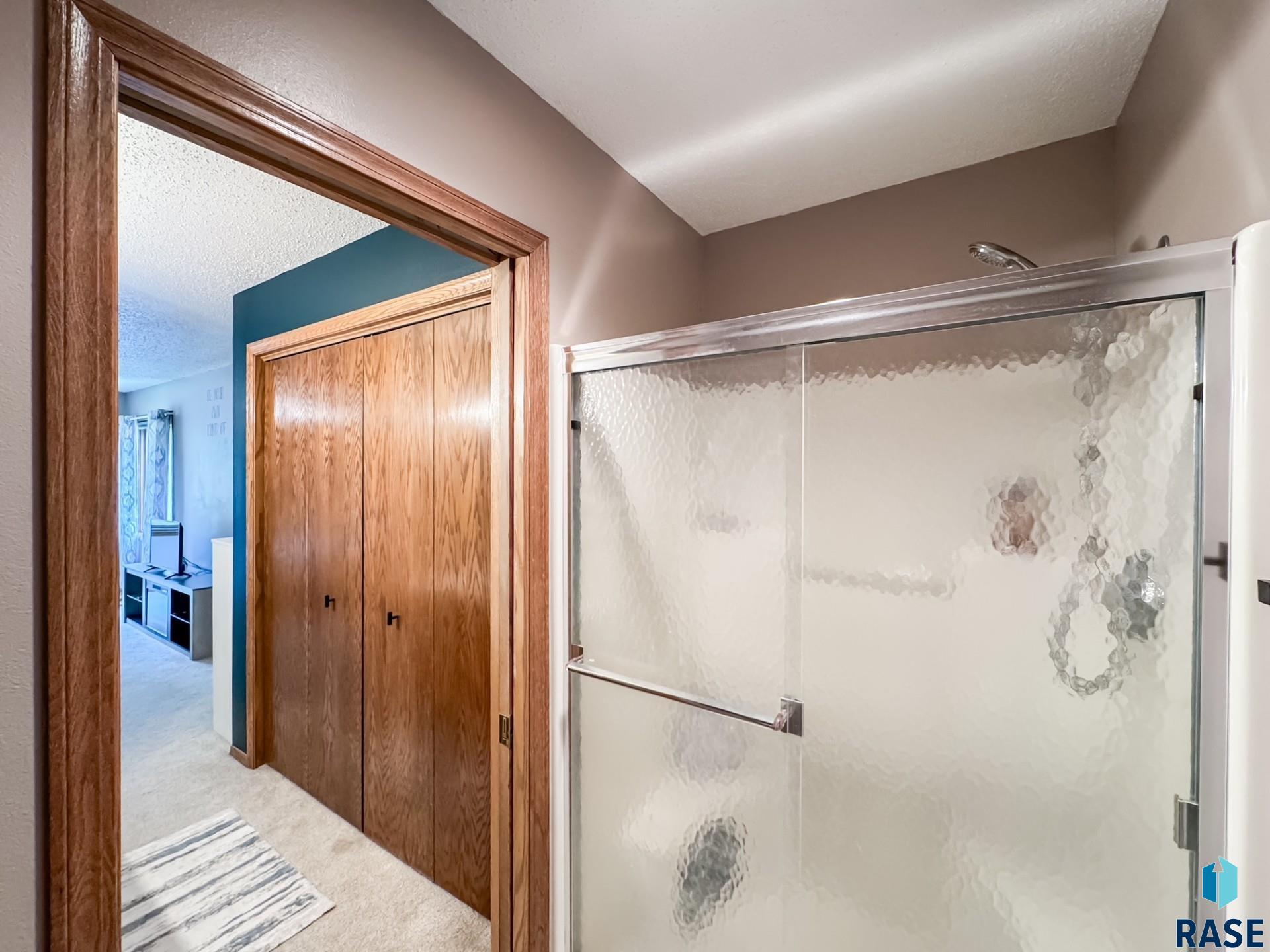 4601 S Oxbow Ave 203