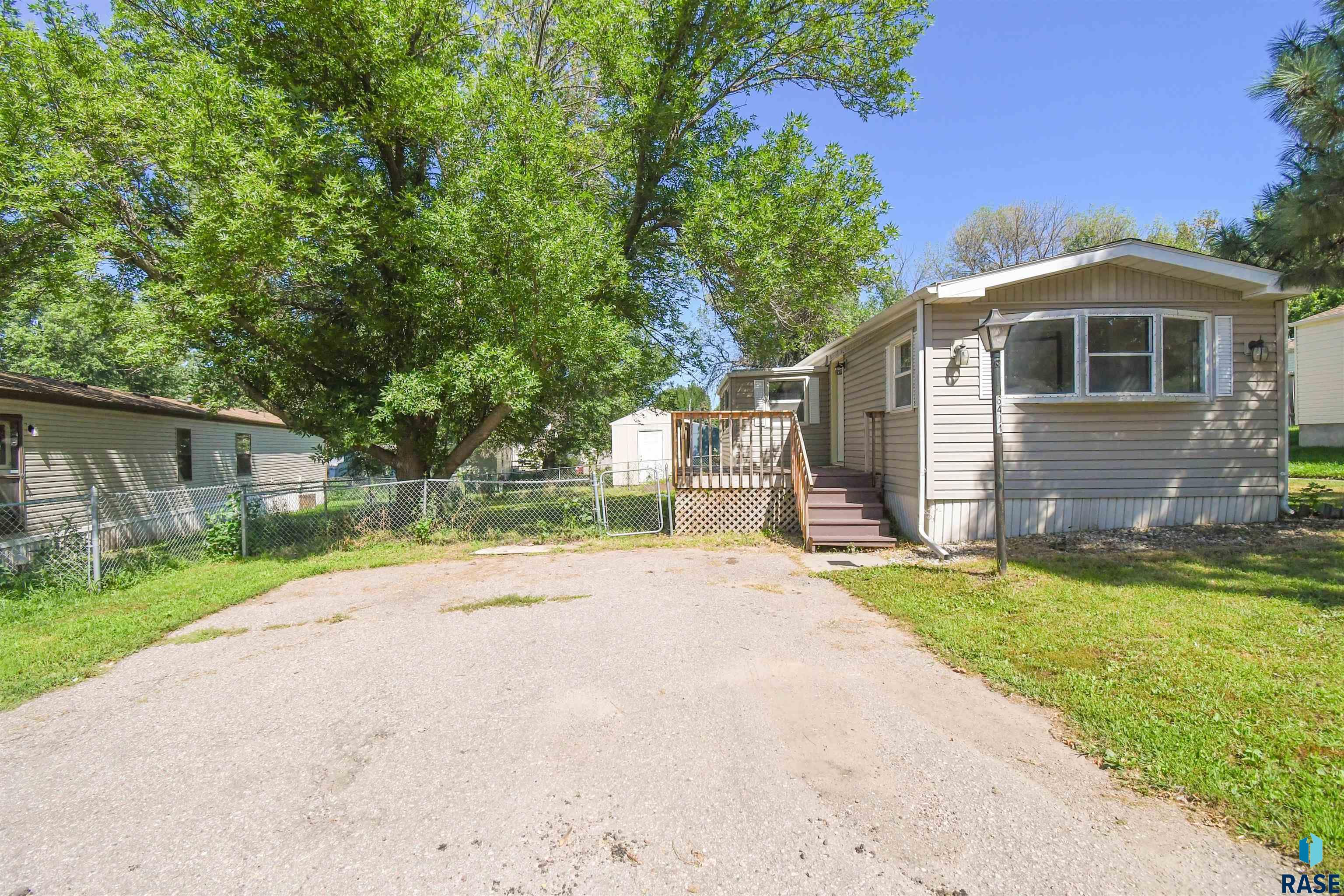 6404 W Sandalwood Pl