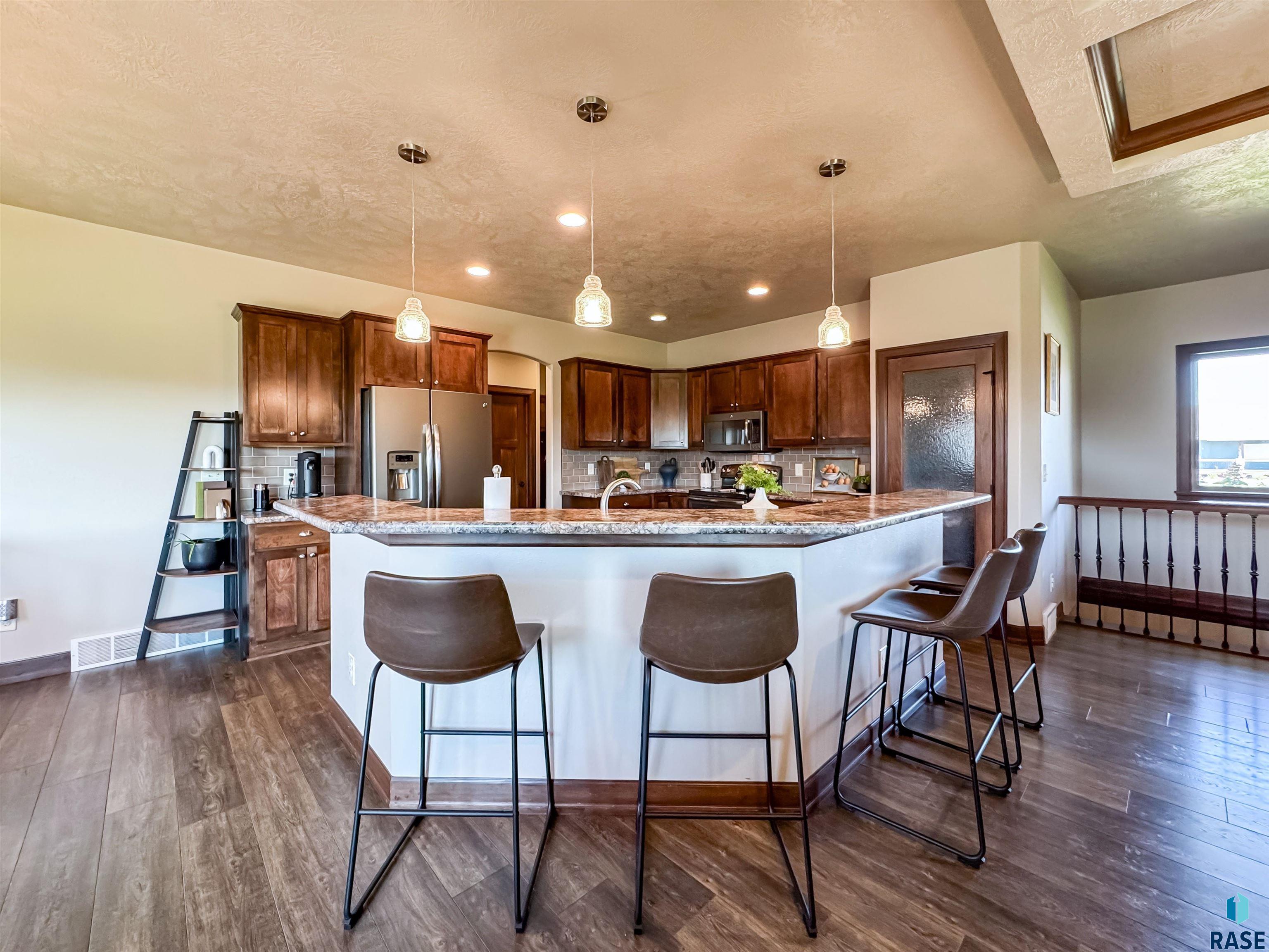 7805 W Noah Cir