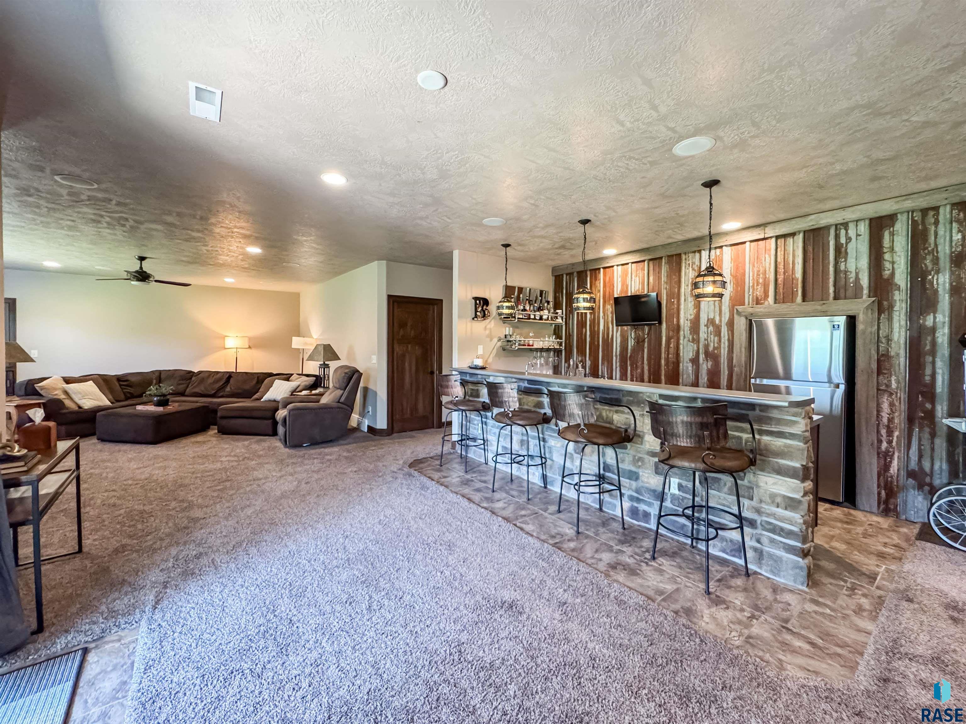 7805 W Noah Cir