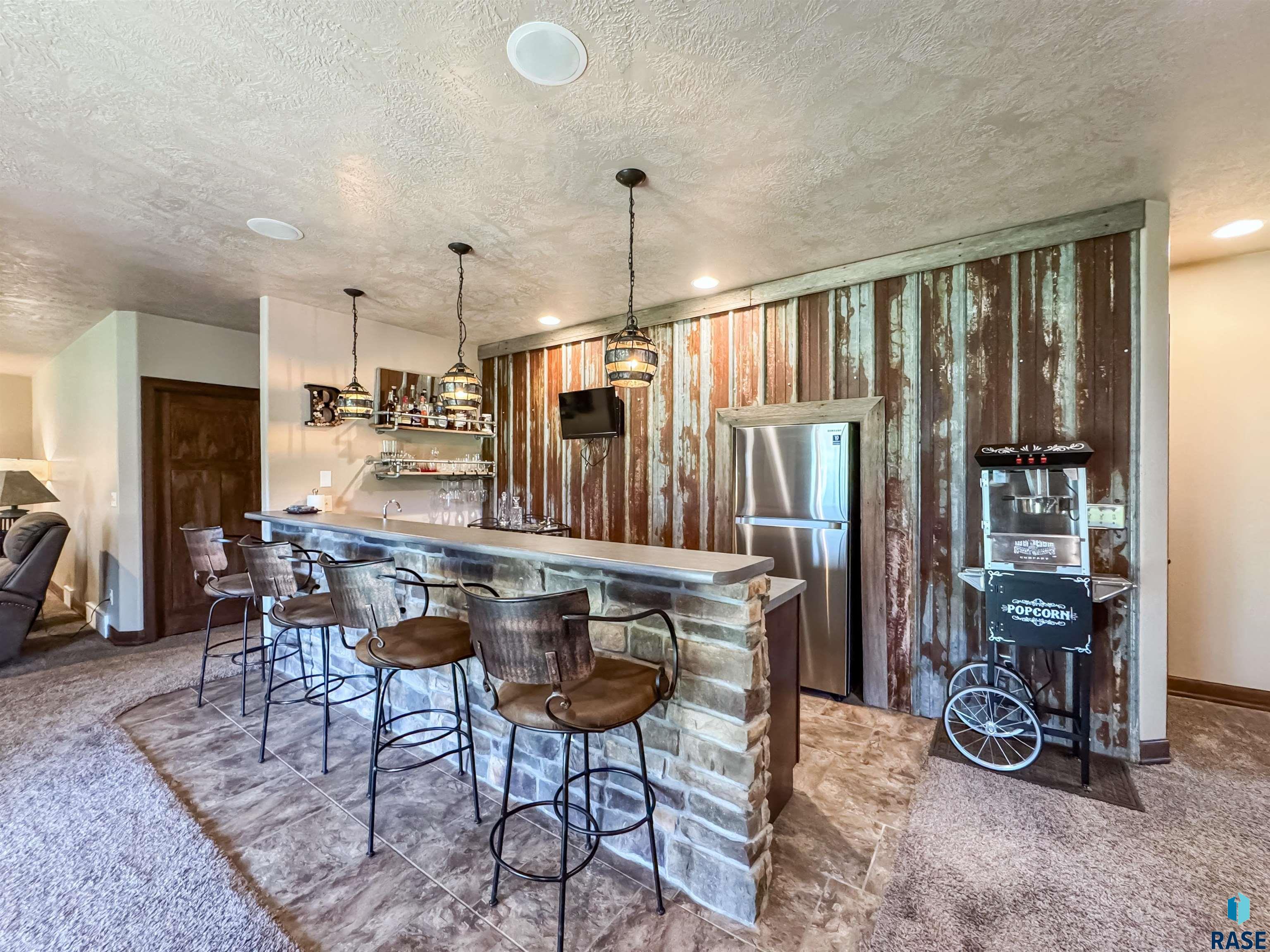7805 W Noah Cir