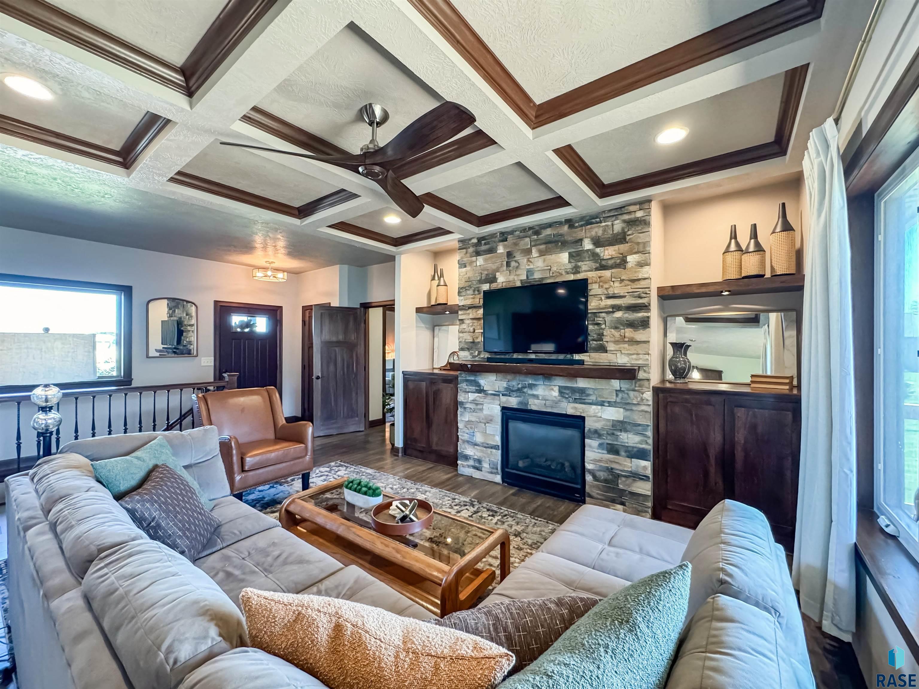7805 W Noah Cir