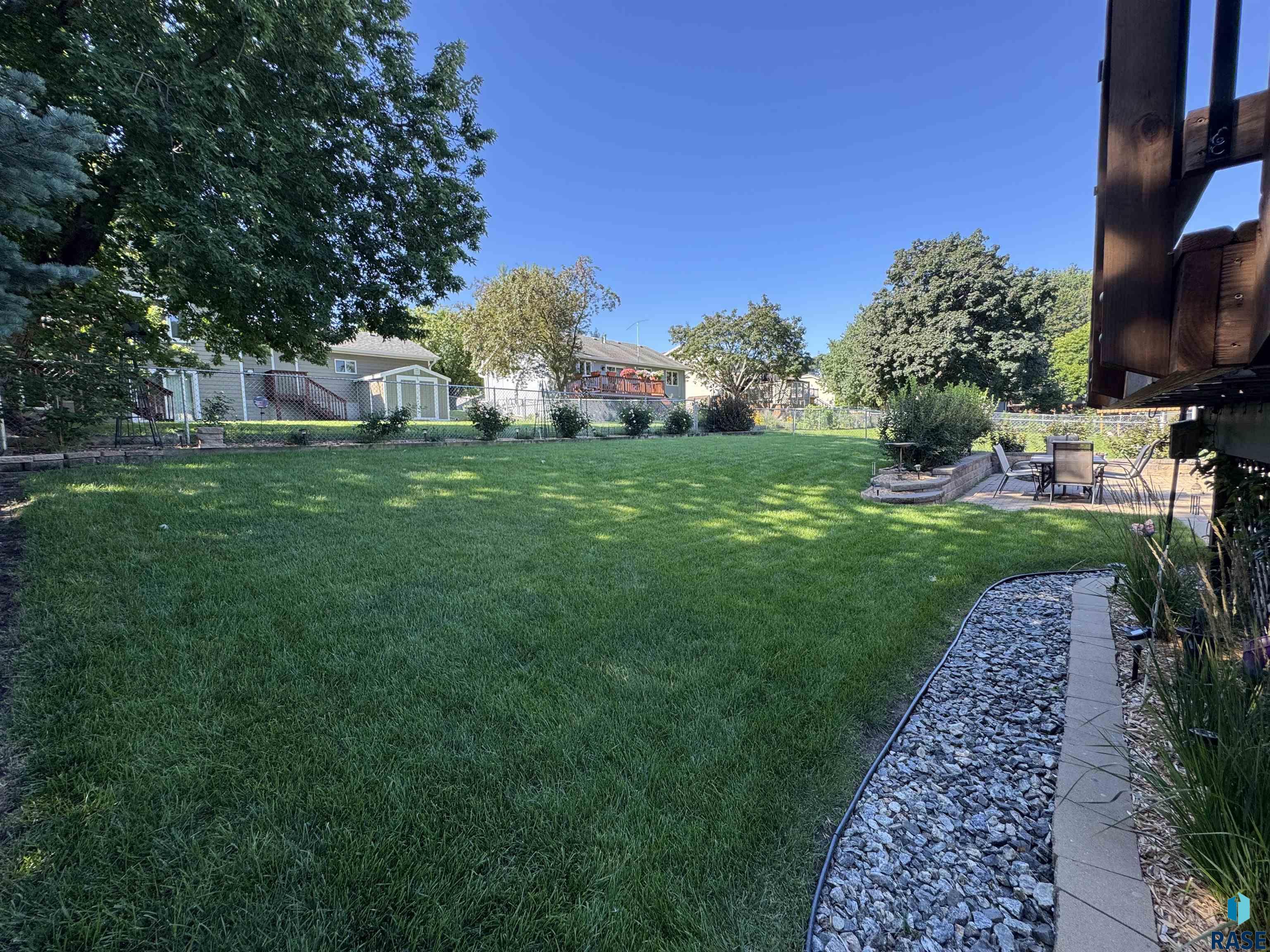 5121 E 17th St Street