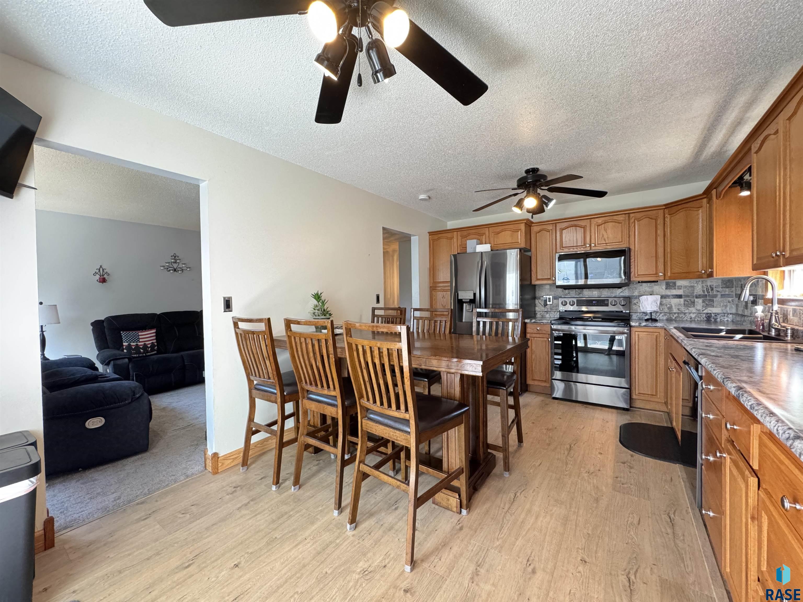 5121 E 17th St Street