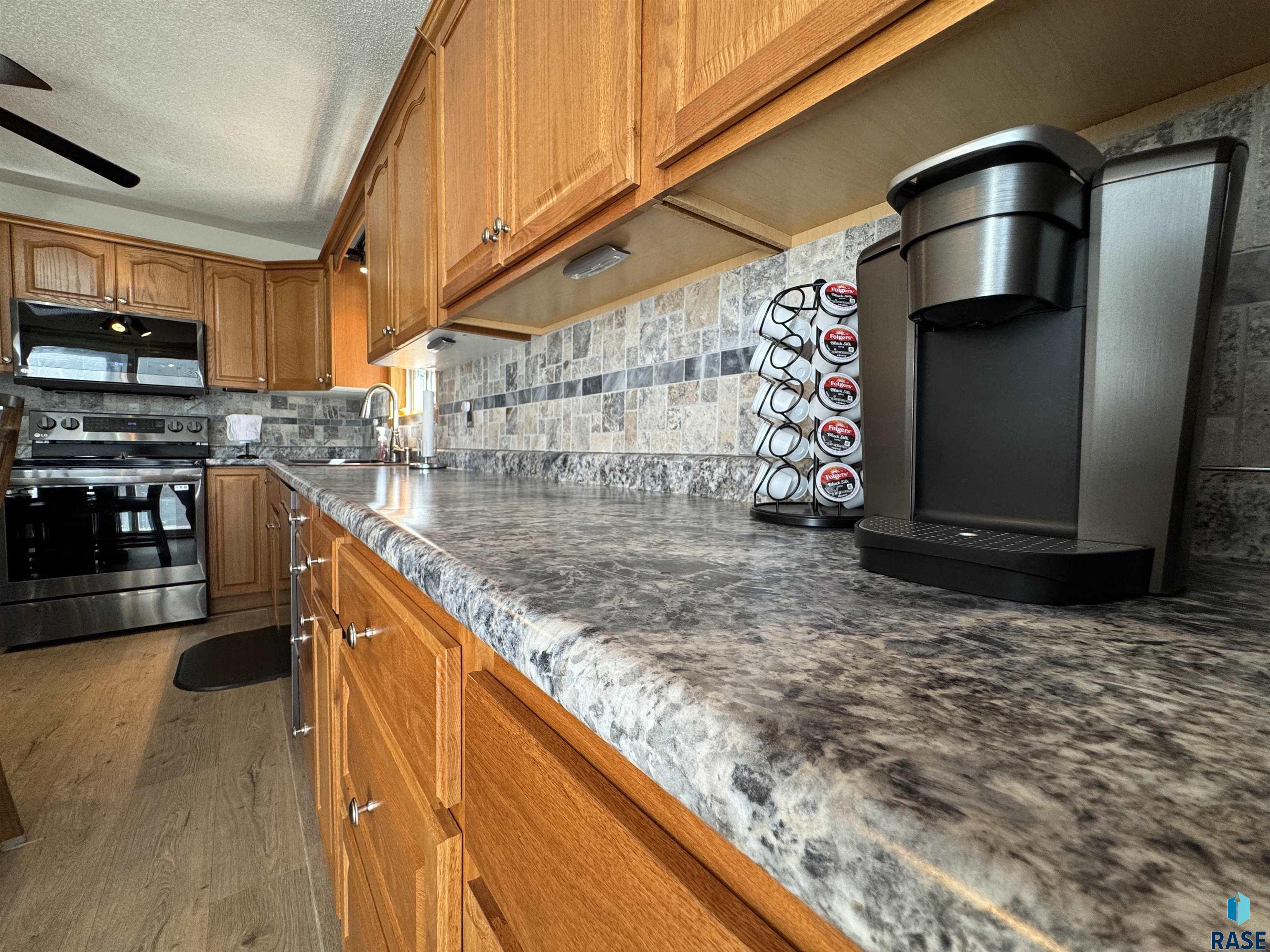 5121 E 17th St Street