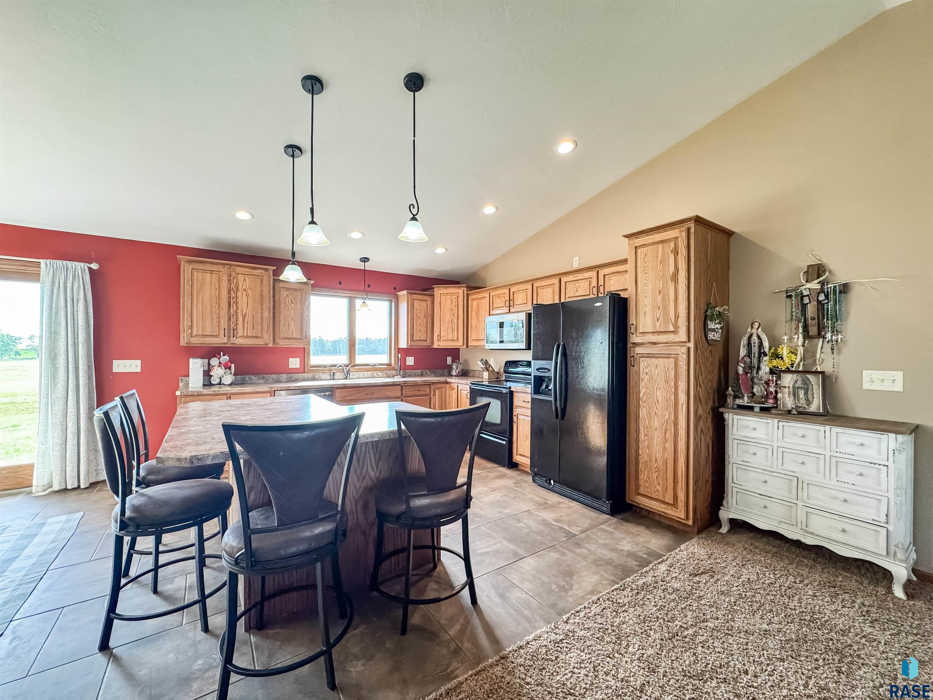 504 S Main Ave Avenue